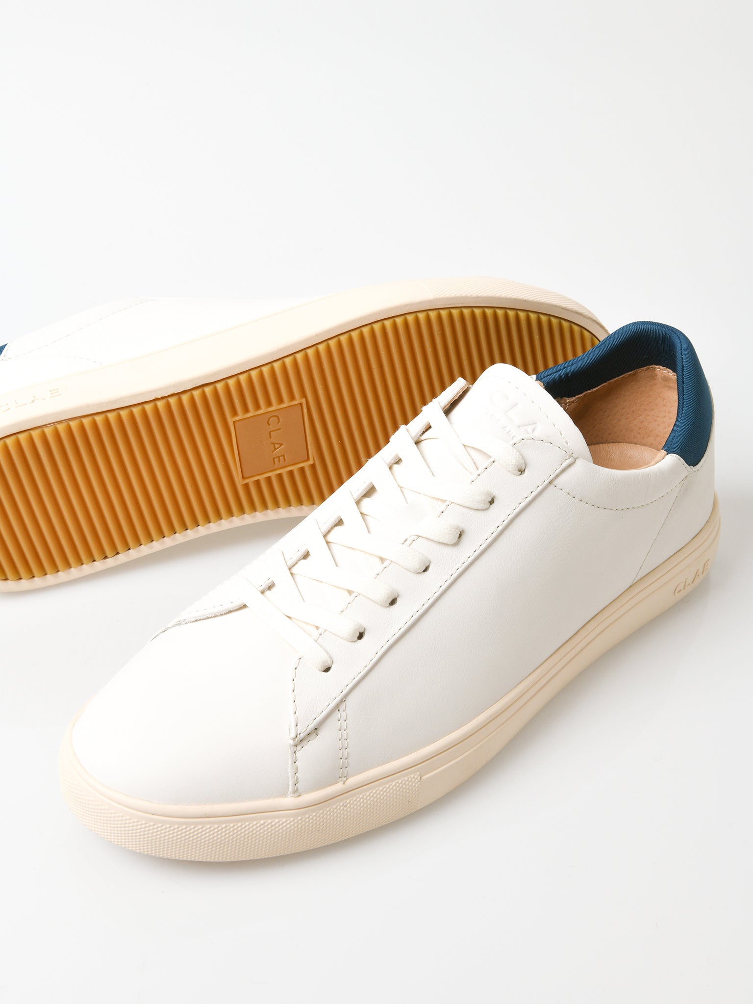 CL22CBR08xOFFWHITELEATHEROCEAN-alt1