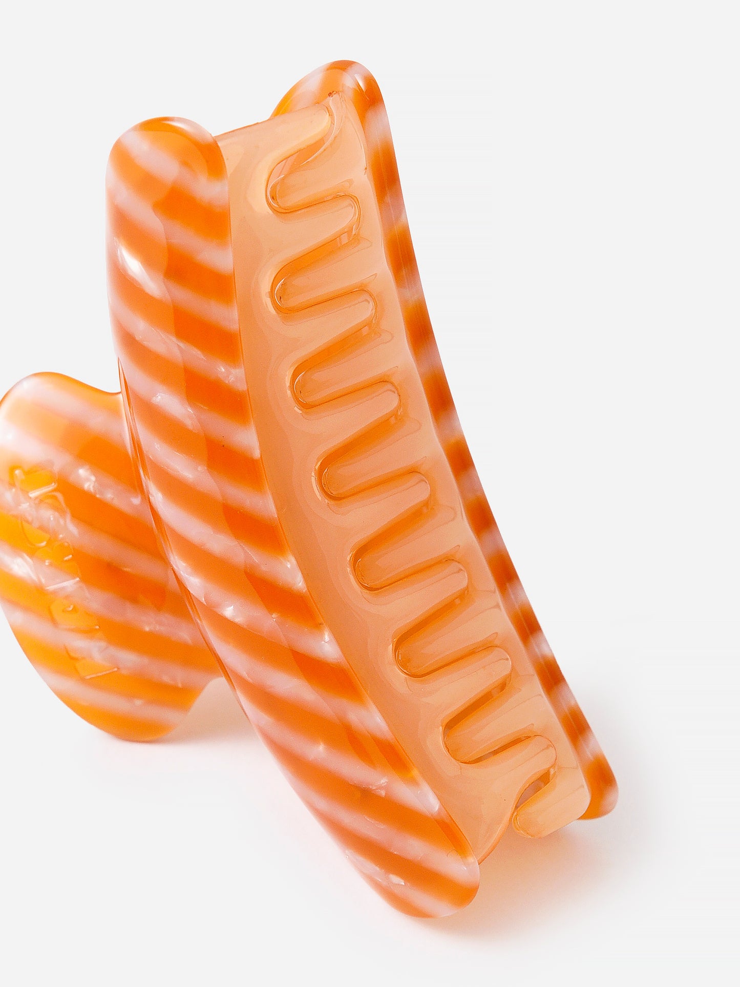 CLASSICHAIRCLAWxCANDYSTRIPE-alt1