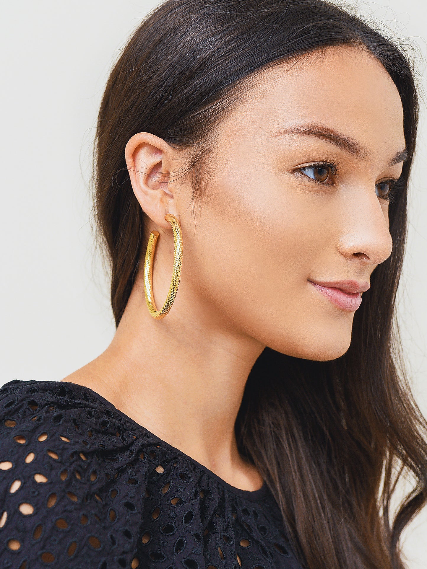 COLEY-GV-EARxYELLOWGOLD-alt1