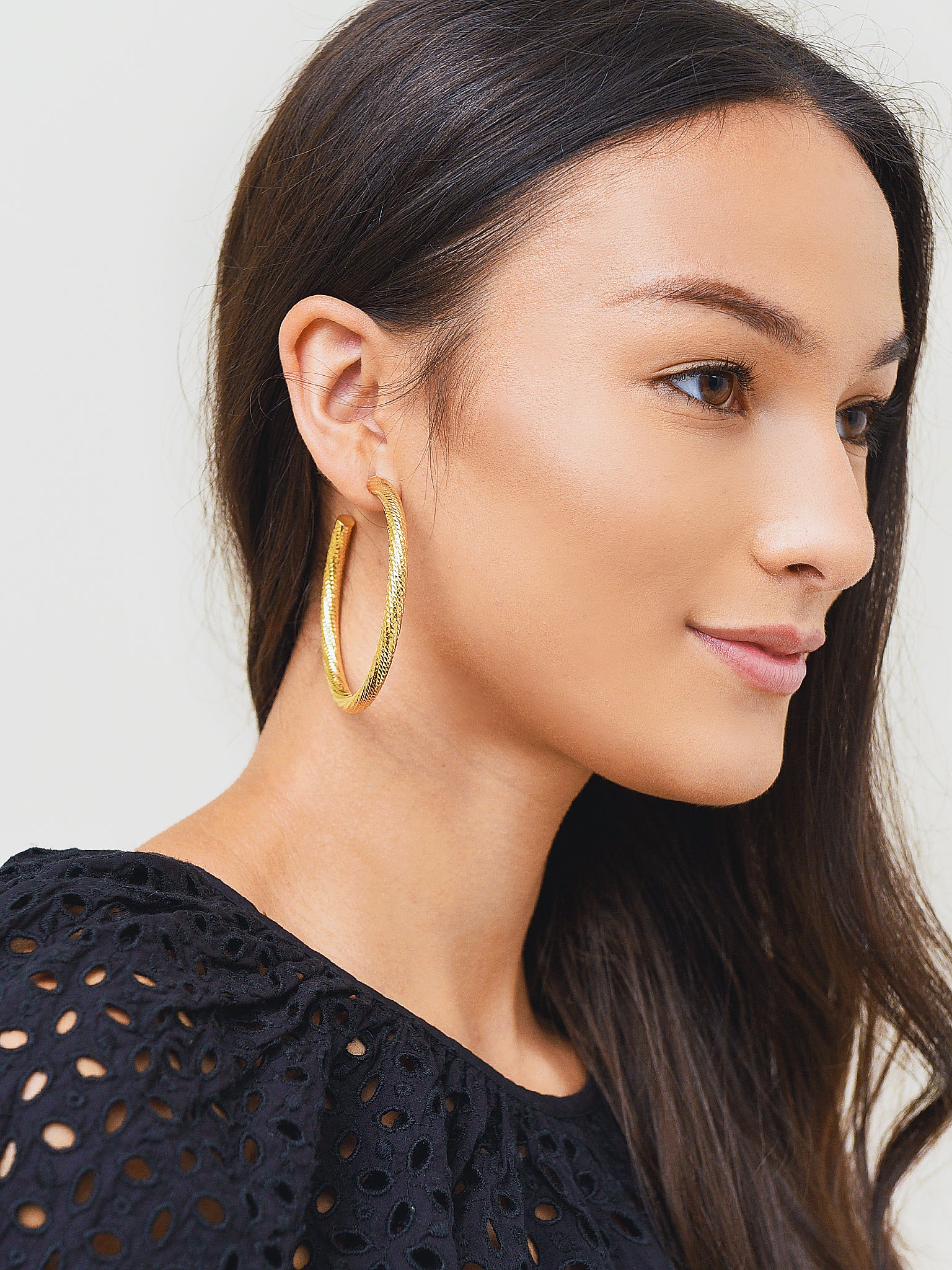 COLEY-GV-EARxYELLOWGOLD-alt1