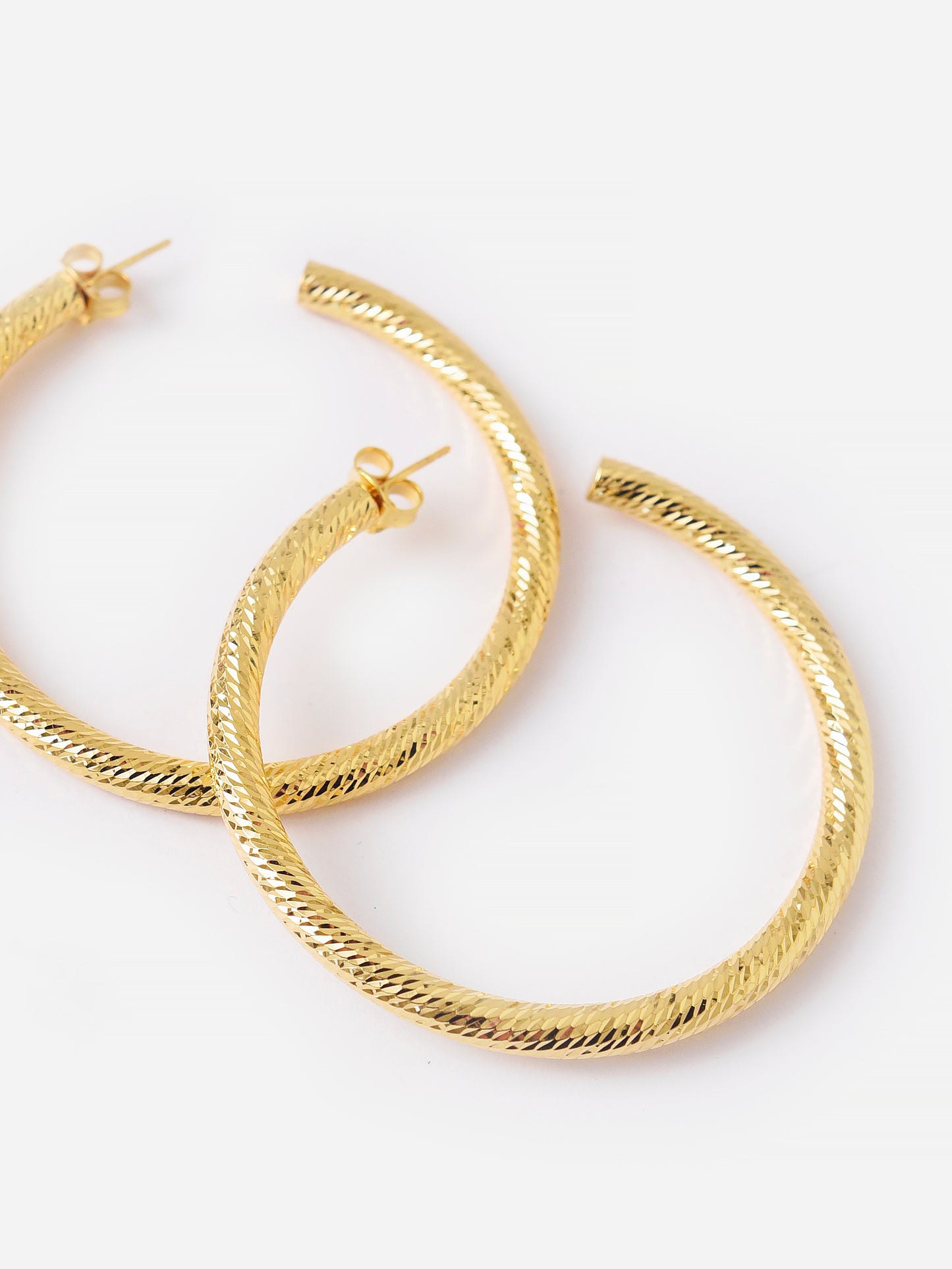 Jennifer Zeuner Jewelry Coley 2.5" Hoop Earrings