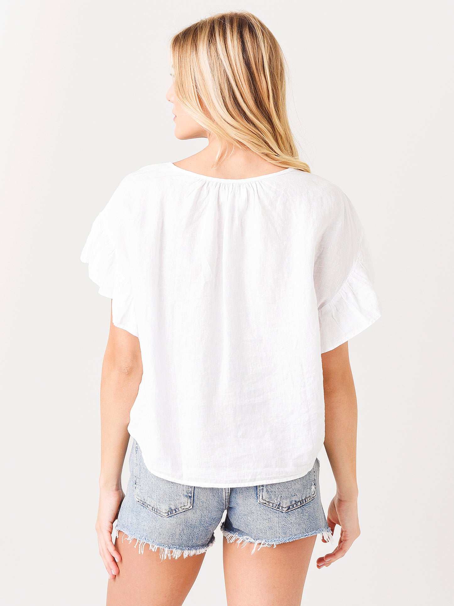 COLLEEN04xWHITE-alt3