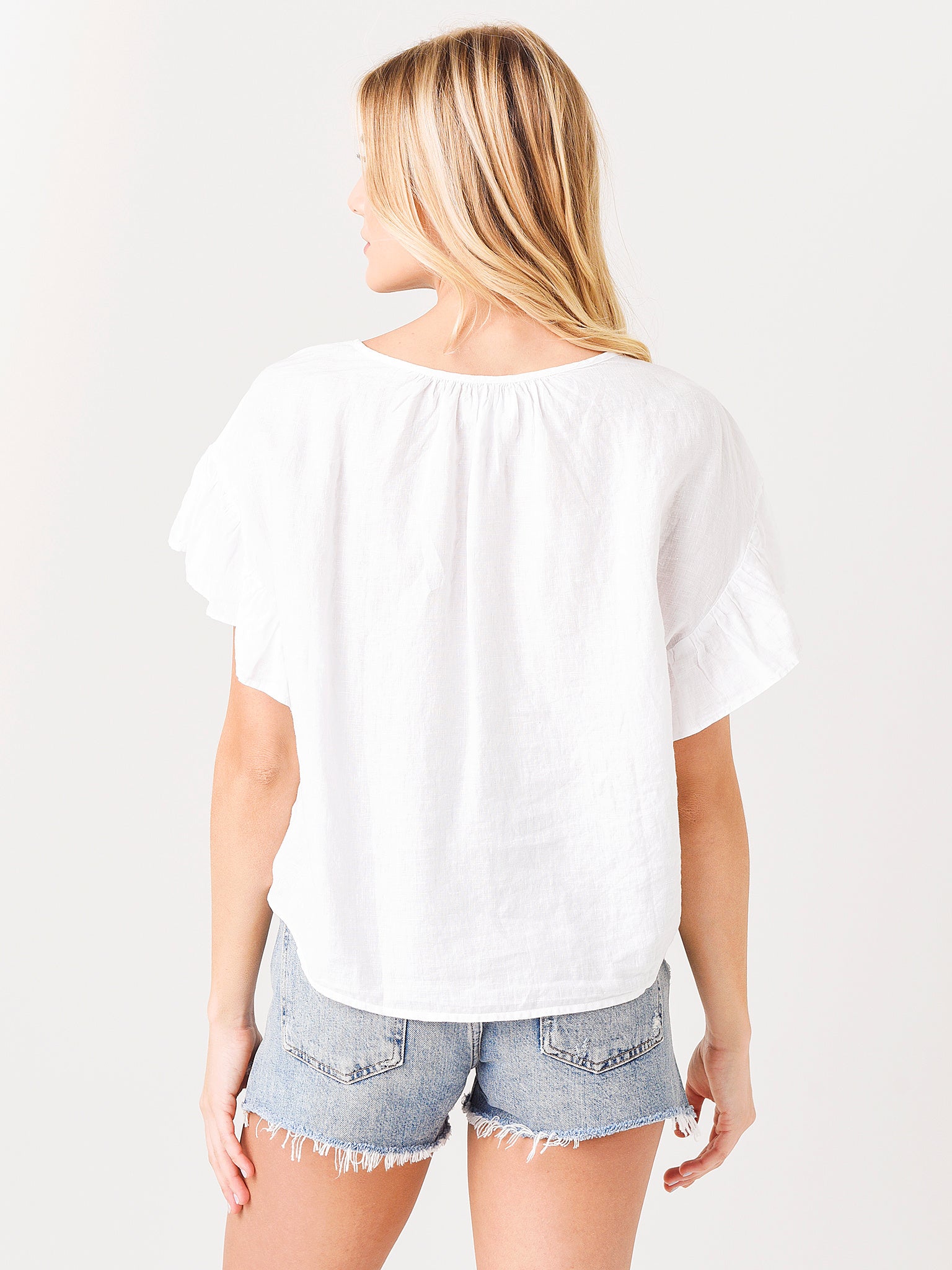 COLLEEN04xWHITE-alt3