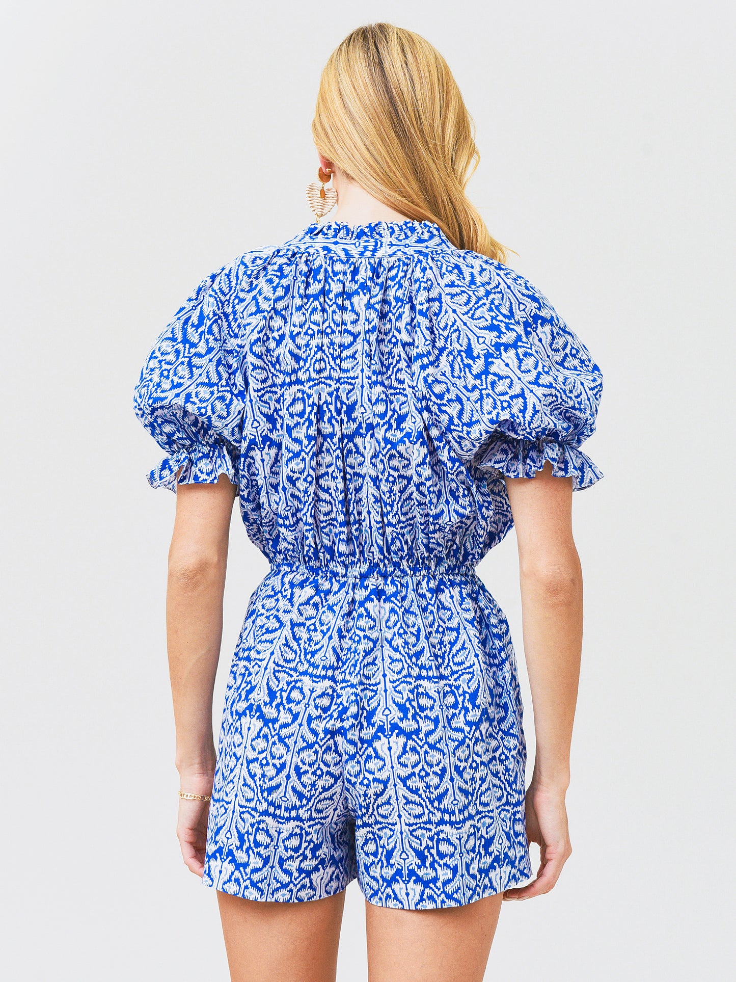 CSS2212xNAVYWHITE-alt3