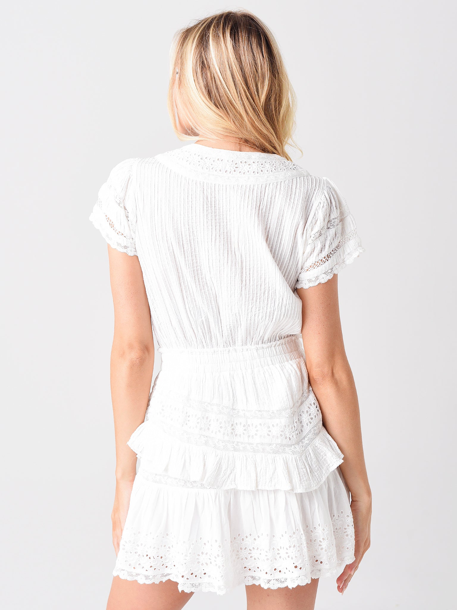 D1158-829xTRUEWHITE-alt3