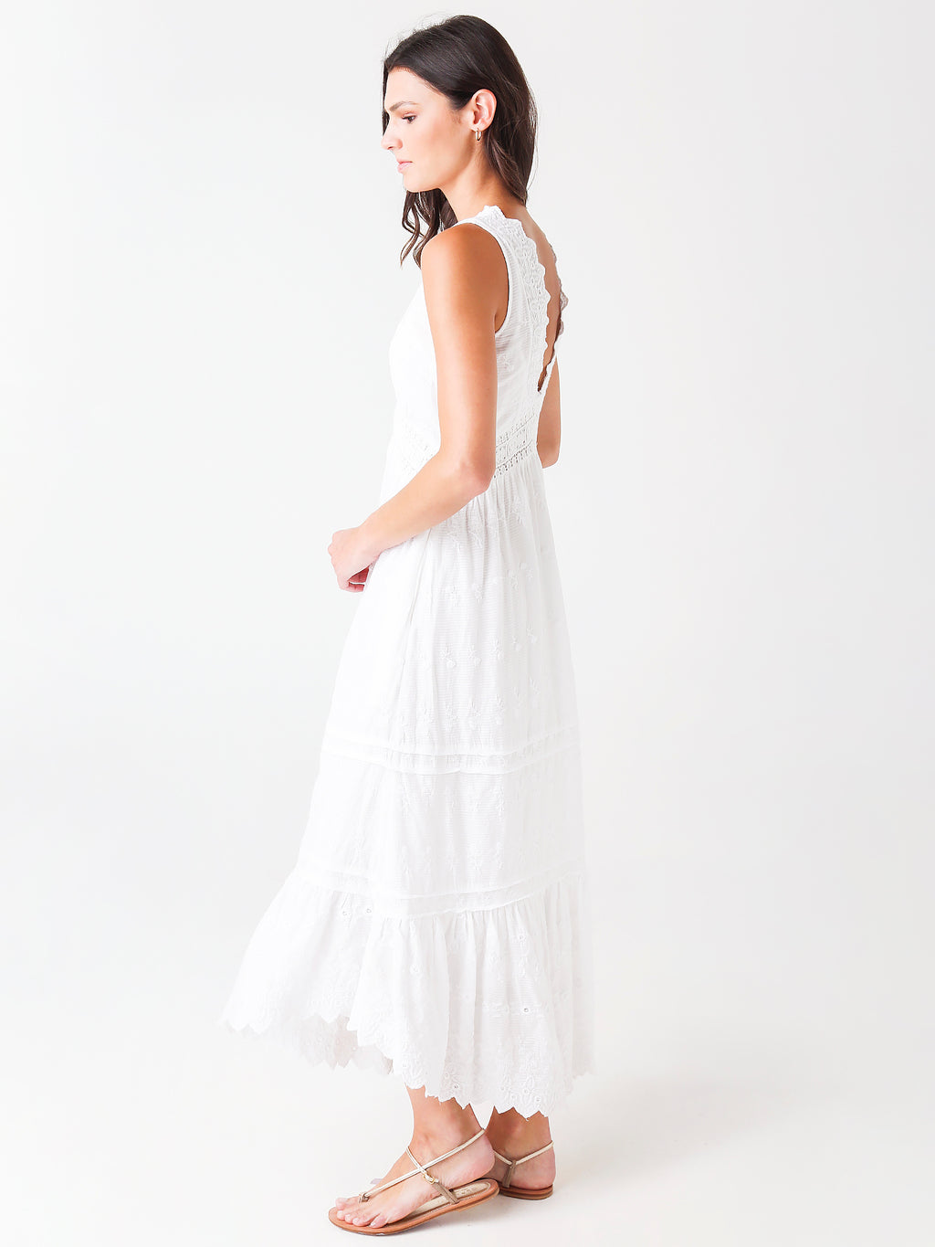 D1173-876xWHITE-alt1