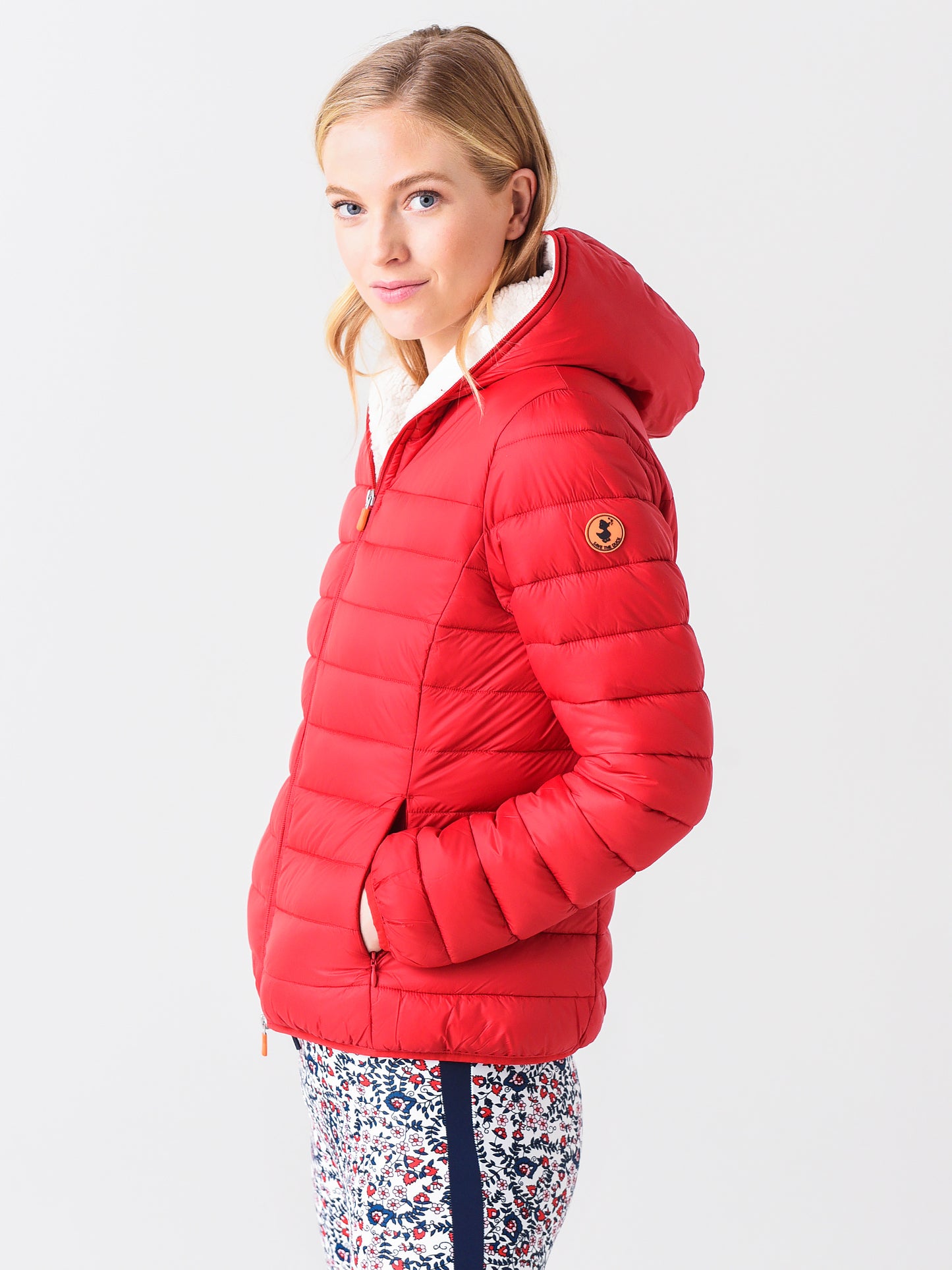 D39690W-GIGA13x70014TANGORED-alt2