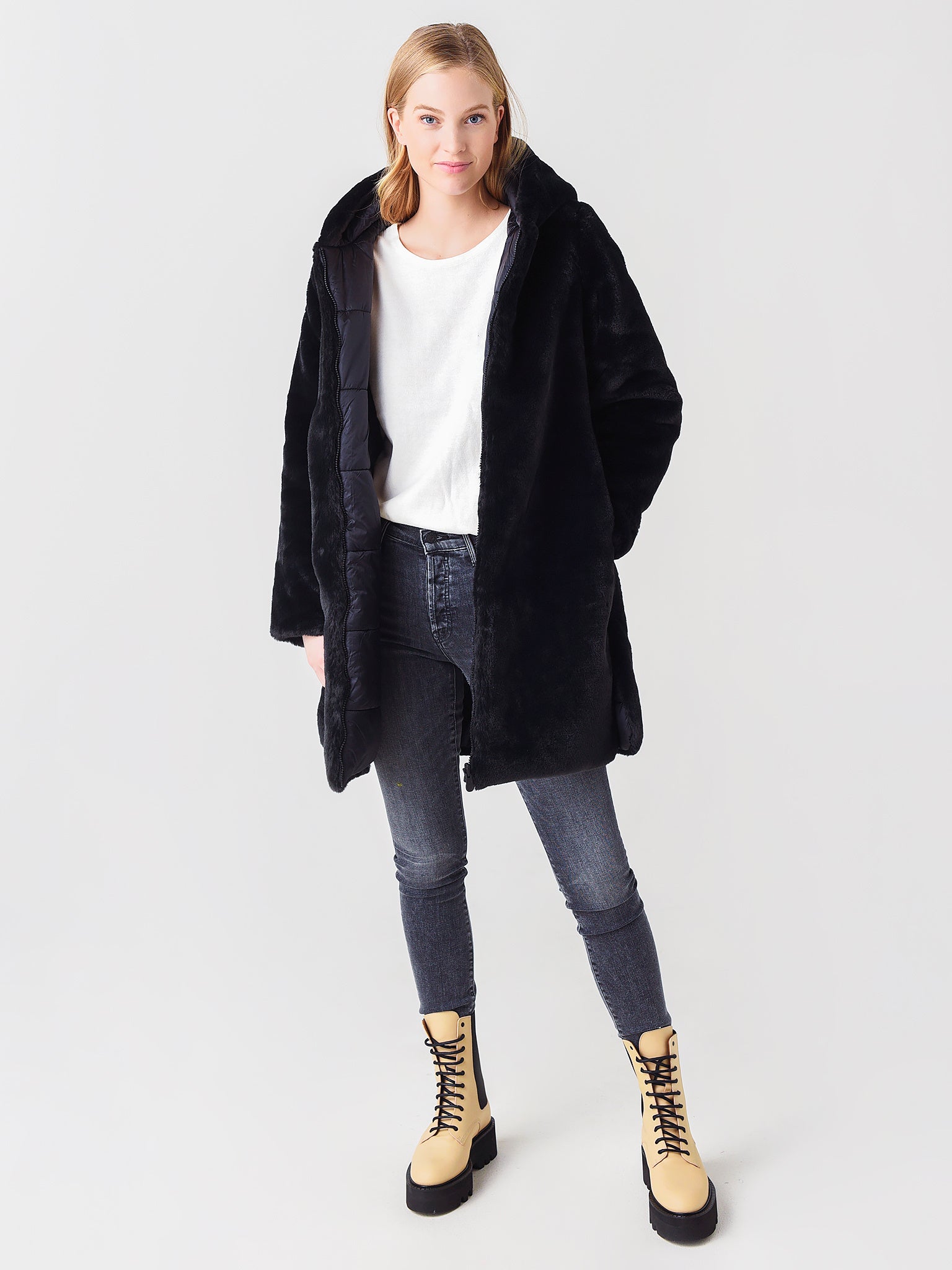 D40426W-FURY13x10000BLACK-alt2