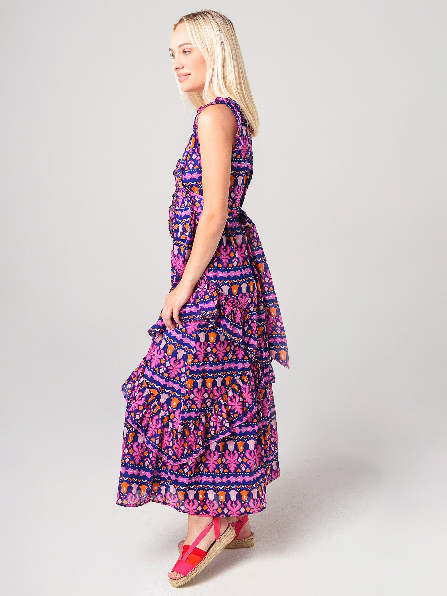 DONNA DRESSxEDWARDIANTILEBLUEPRINT-alt1