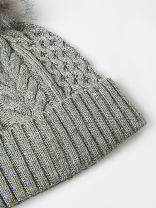 ECHO Women's Wishbone Cable Pom Hat