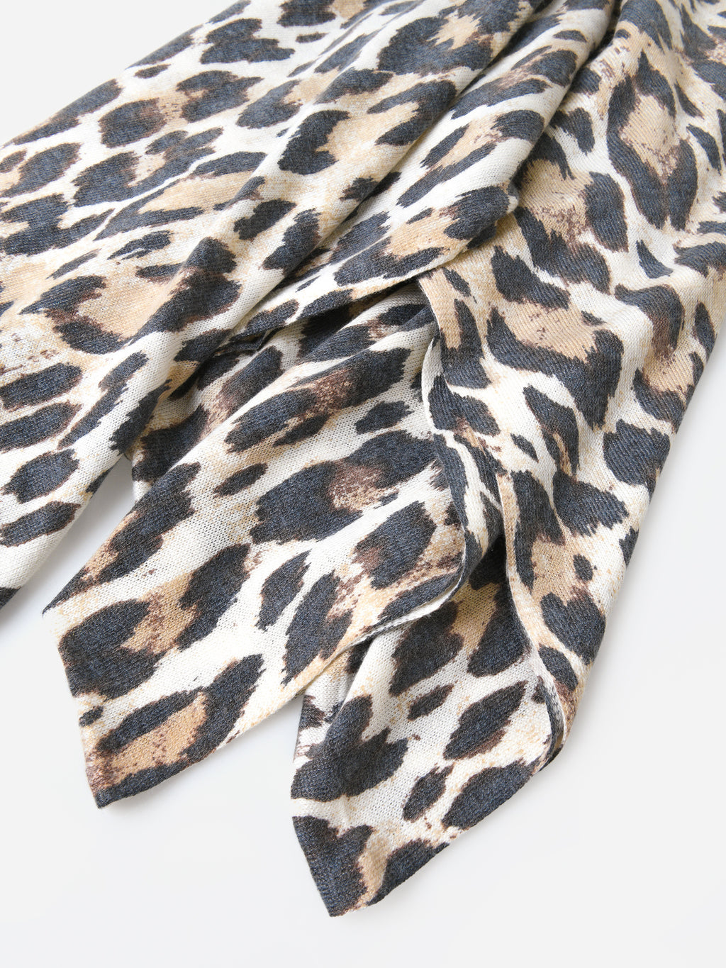 Echo Women's Essentials Leopard Wrap - Saint Bernard