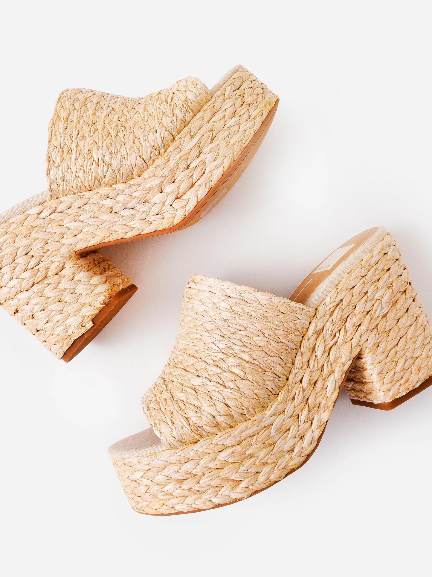 ELORAxLTNATURALRAFFIA-alt1