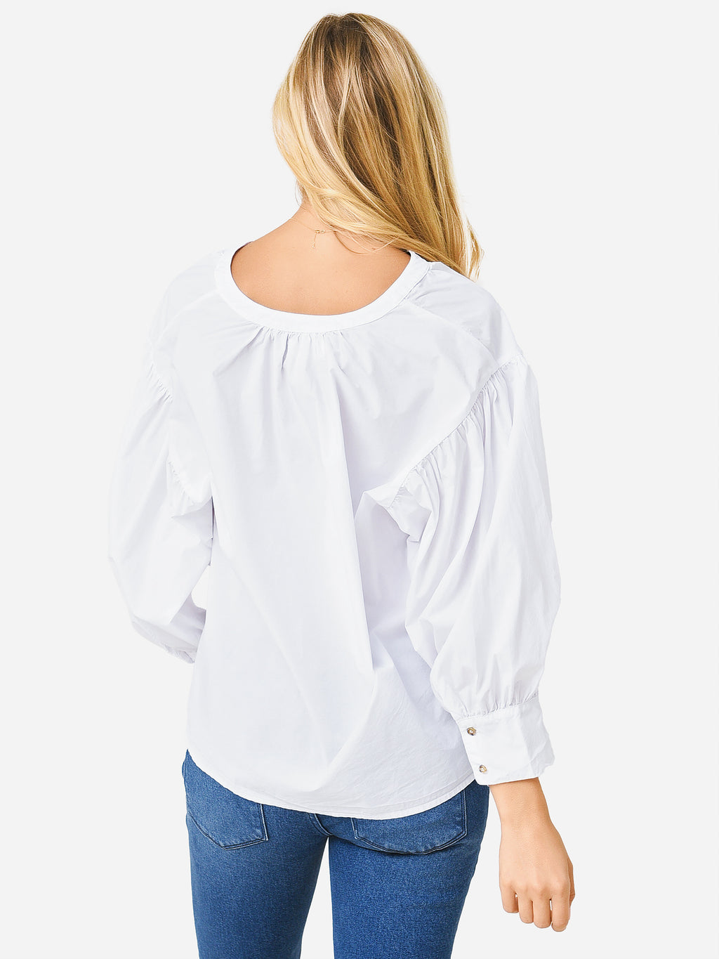 ELVIE05xWHITE-alt3