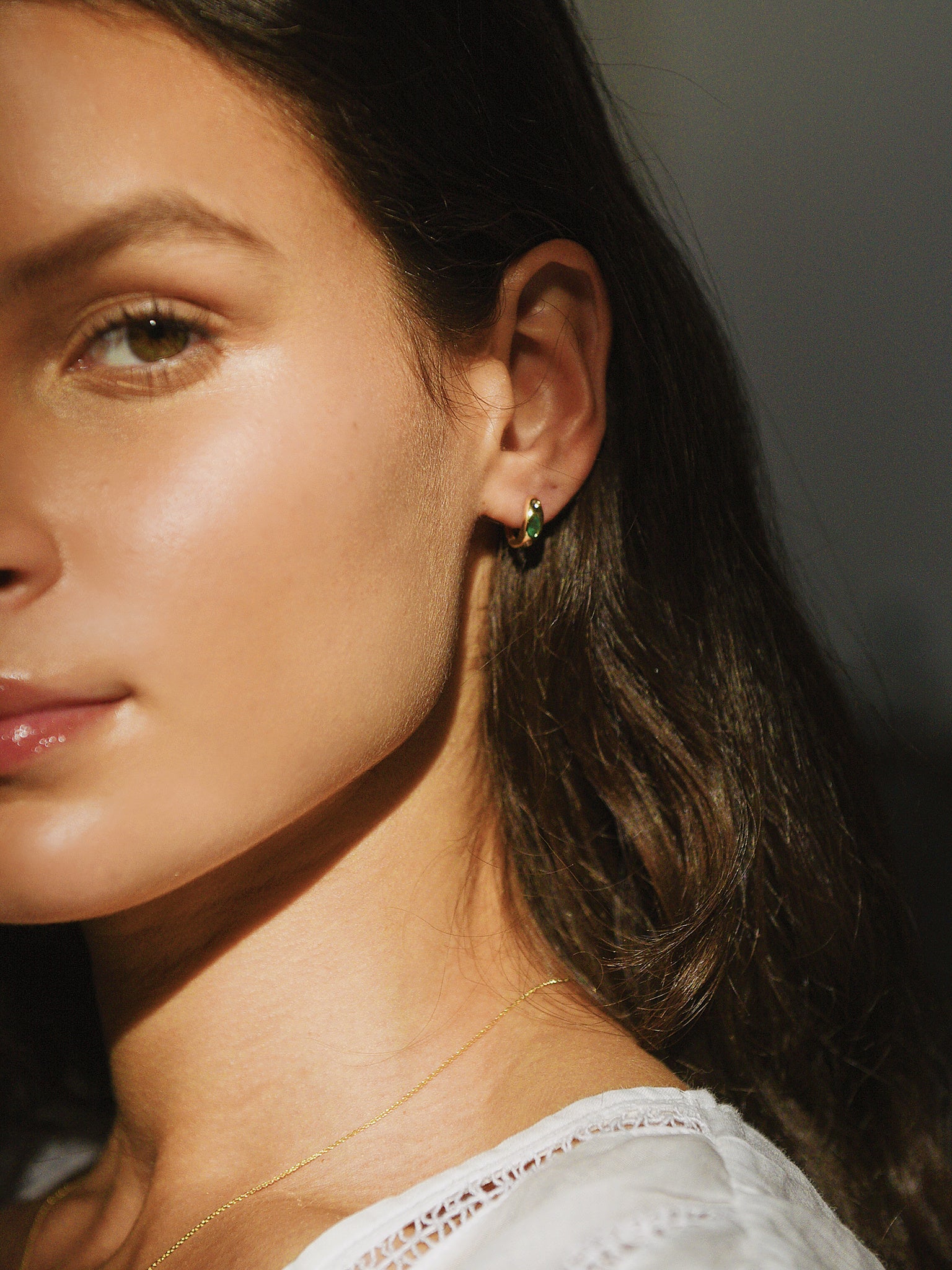 EMERALD HOOP DIAMONDSx14KYELLOWGOLDEMERALD-alt1