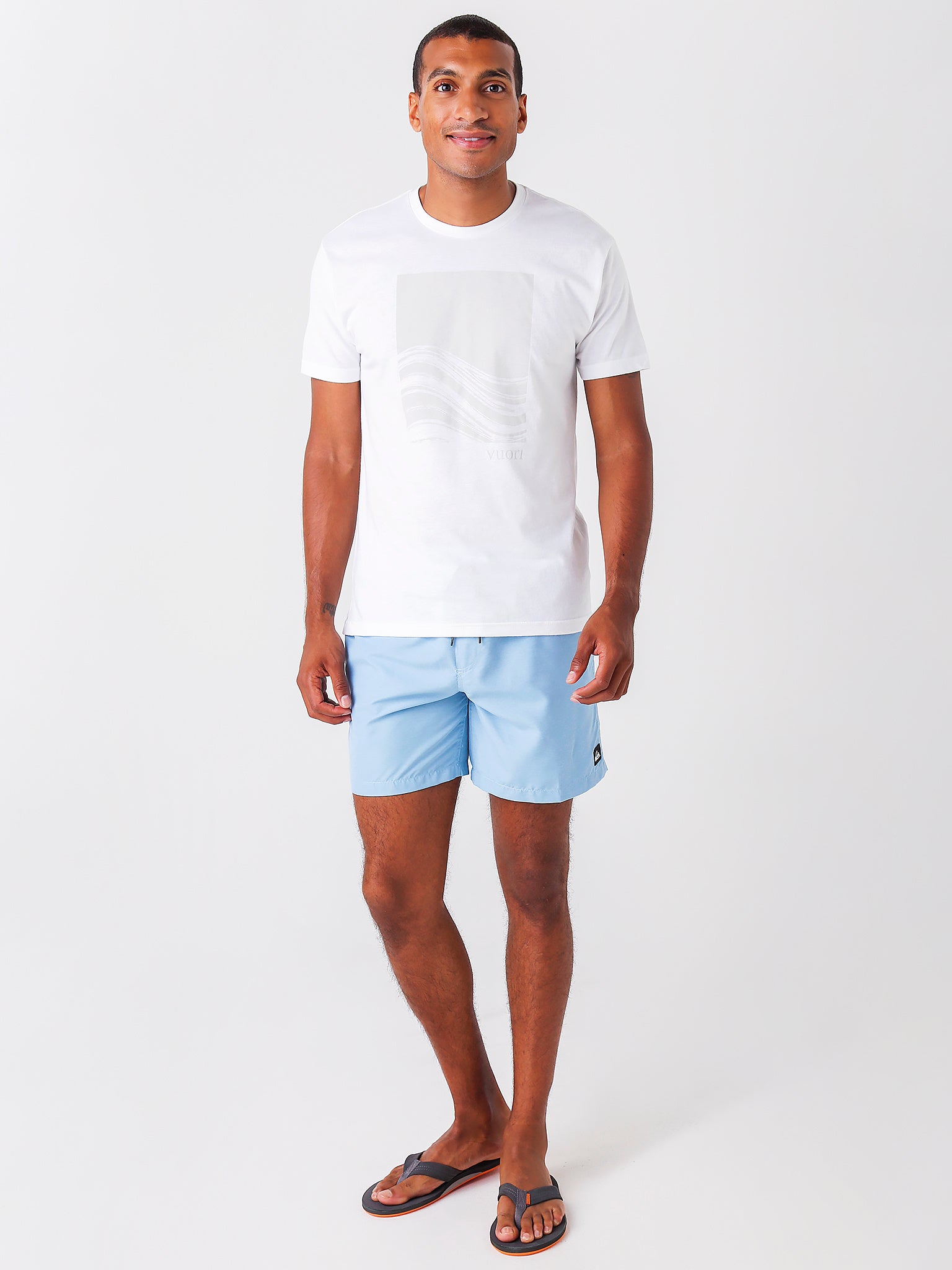 EQYJV03689xAIRYBLUEHEATHER-alt1