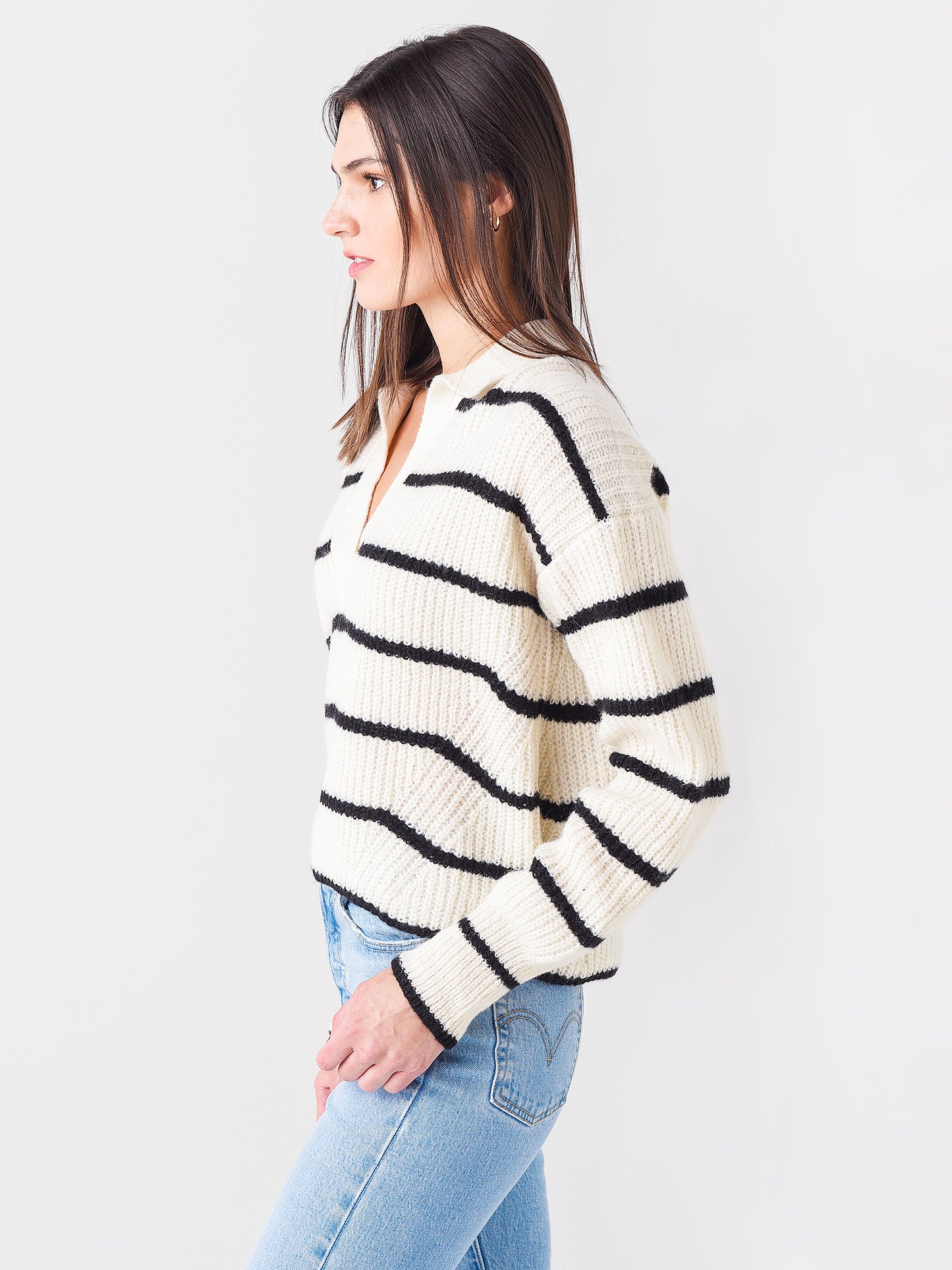 ESFW21-03AxIVORYWBLACKSTRIPE-alt2