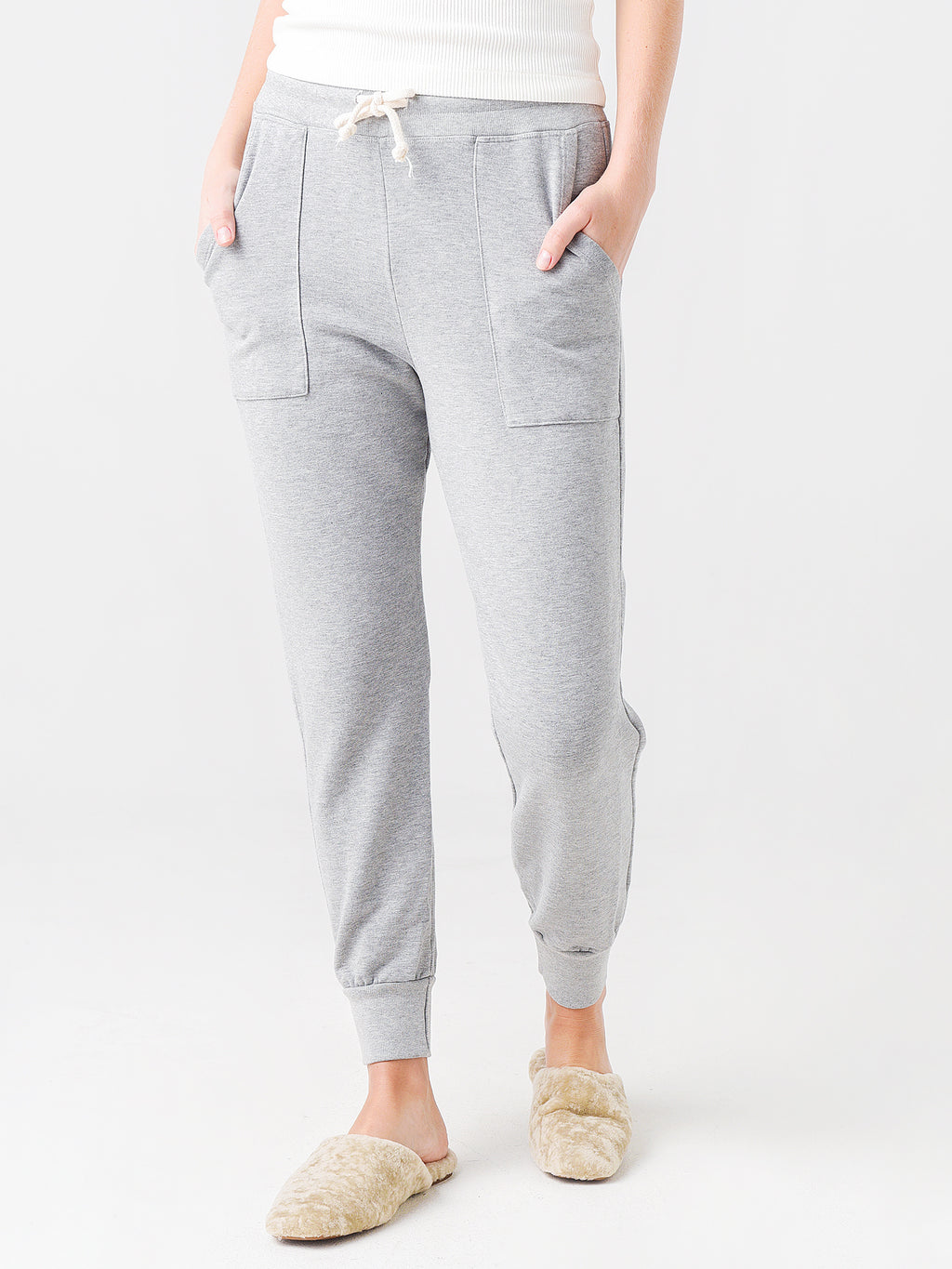 Sundry Women's Patch Pocket Fleece Jogger - Saint Bernard