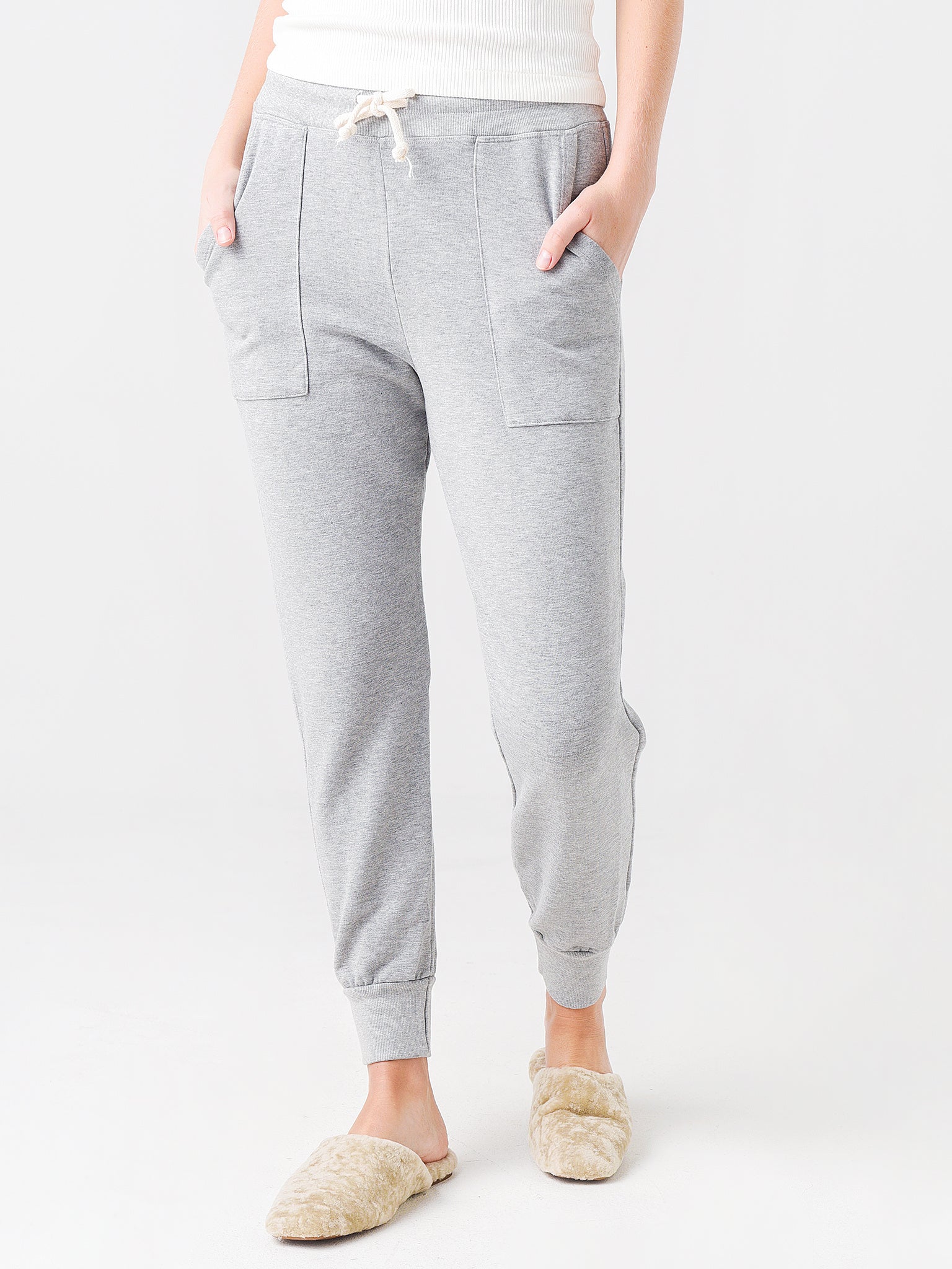 Sundry Women's Patch Pocket Fleece Jogger - Saint Bernard