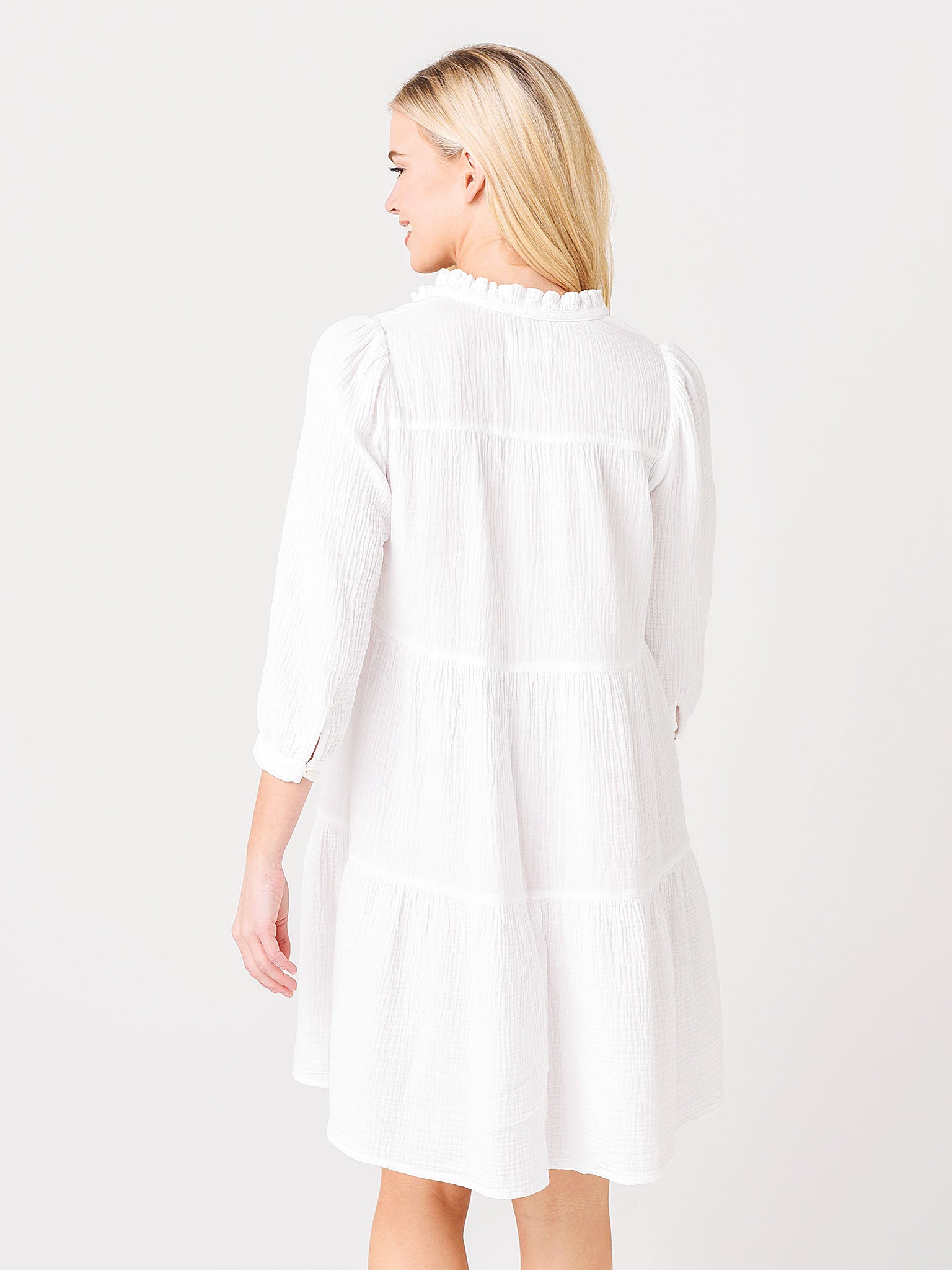 F21DG119xWHITE-alt3