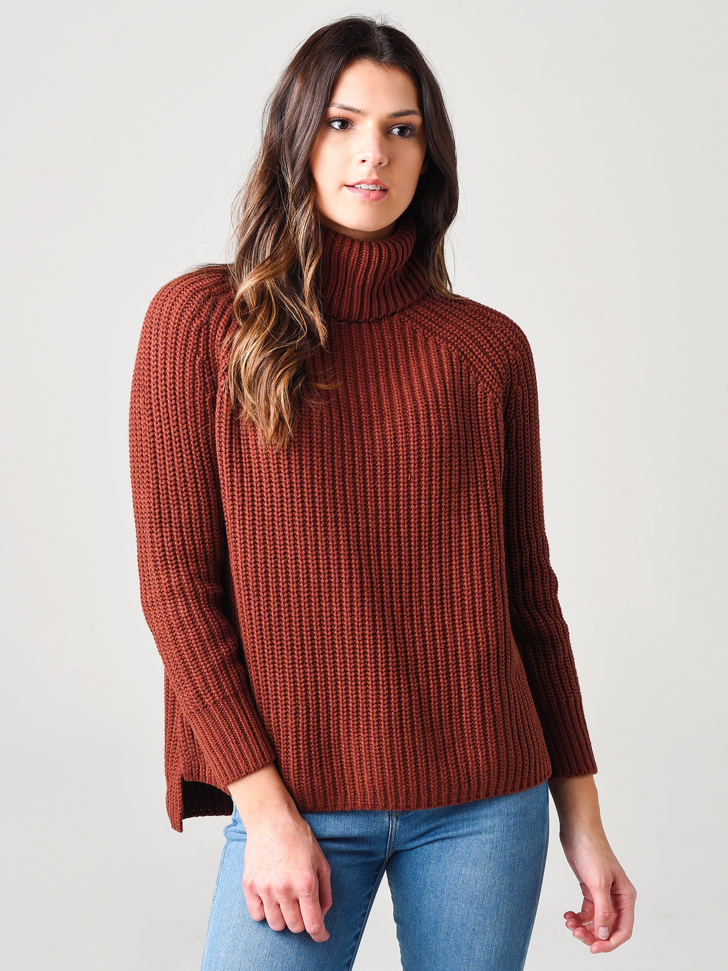 525 Women's Stella Turtleneck Sweater - Saint Bernard