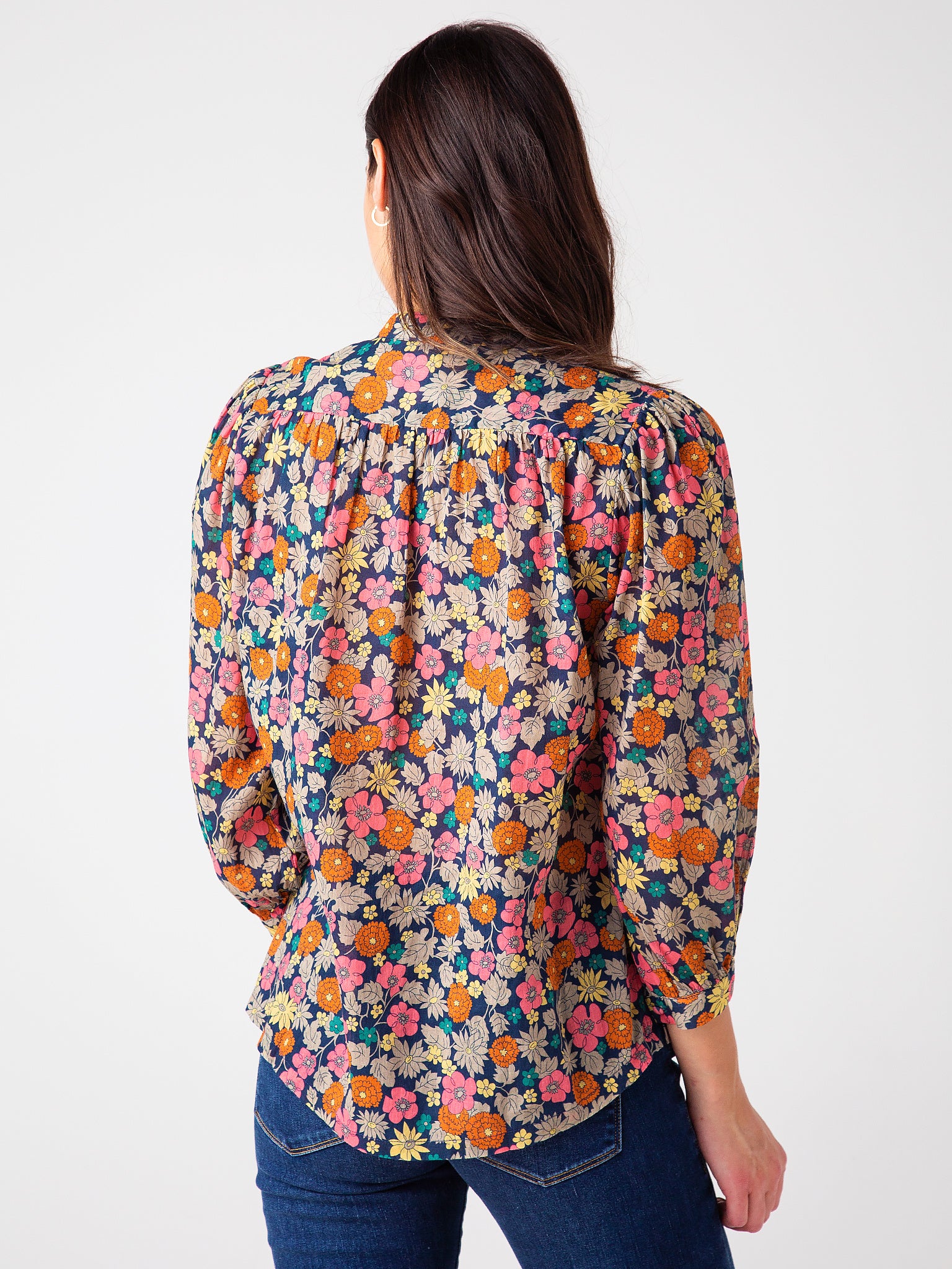 FA21-W1106-20xVINTAGEFLORAL-alt3