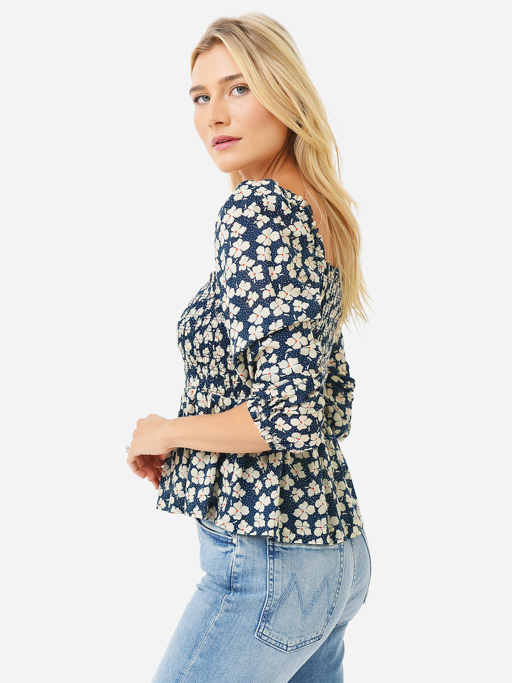 FA22-W1213-22xUNEFLEURPRINT-alt2