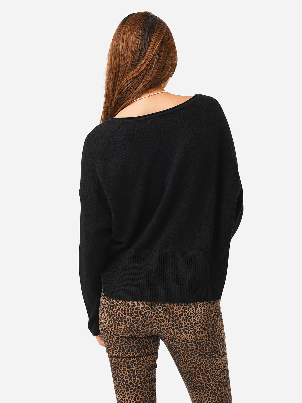 FA22S032xBLACK-alt3