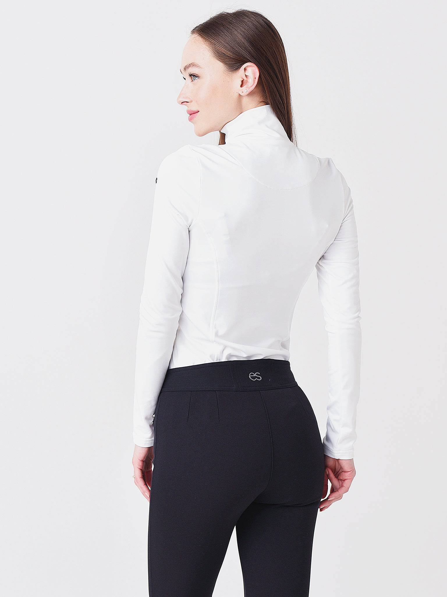 GB03010214x8000WHITE-alt1