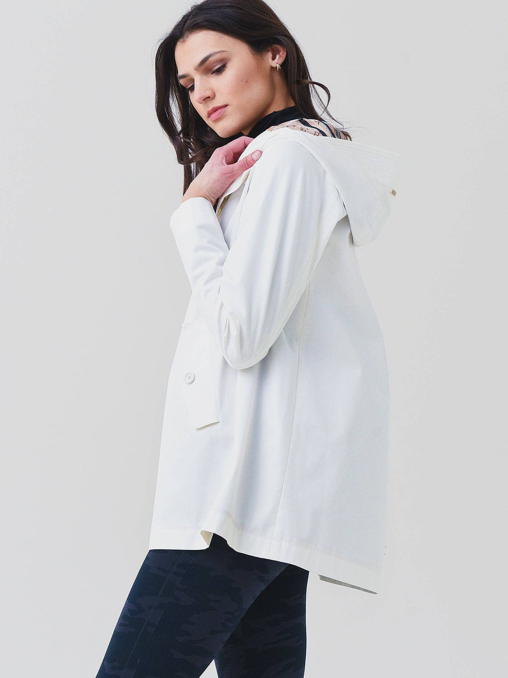 GC000345DxWHITE-alt2