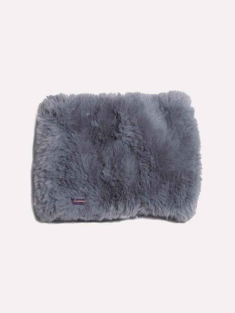 Glamourpuss Original Knitted Faux Fur Funnel - Saint Bernard