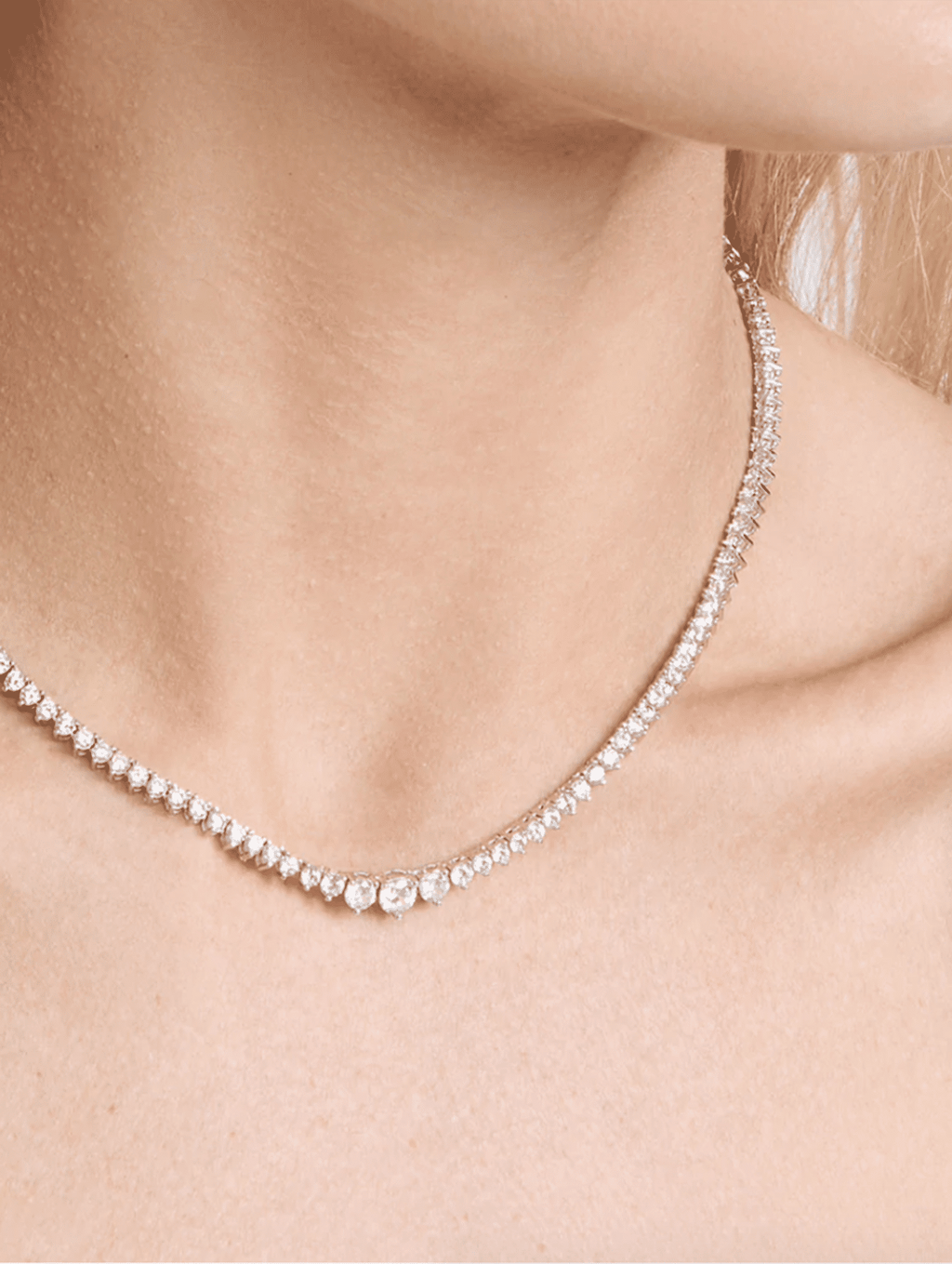 GRADUATEDTENNISNECKLACExWHITEGOLD-alt1