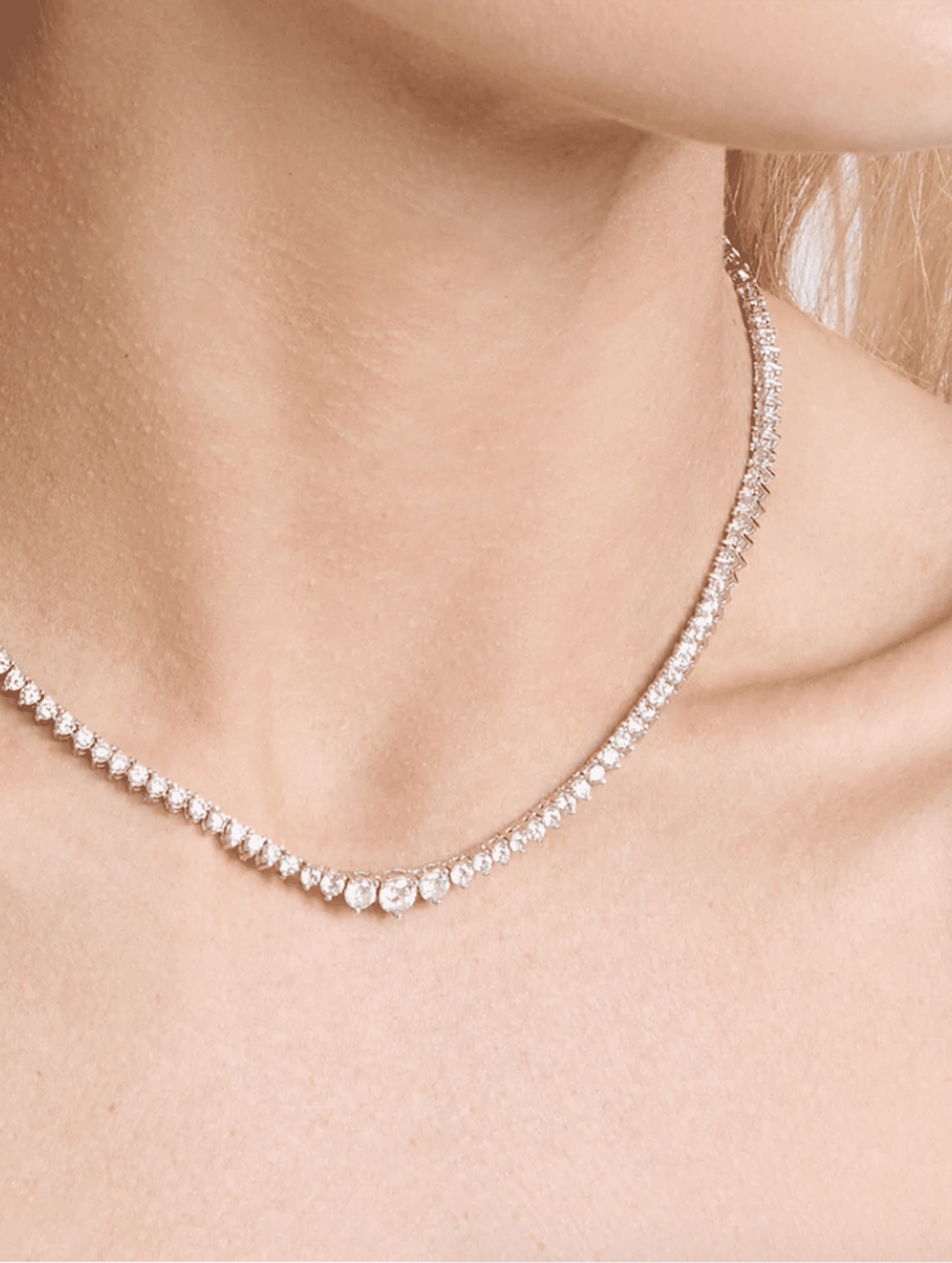 GRADUATEDTENNISNECKLACExWHITEGOLD-alt1