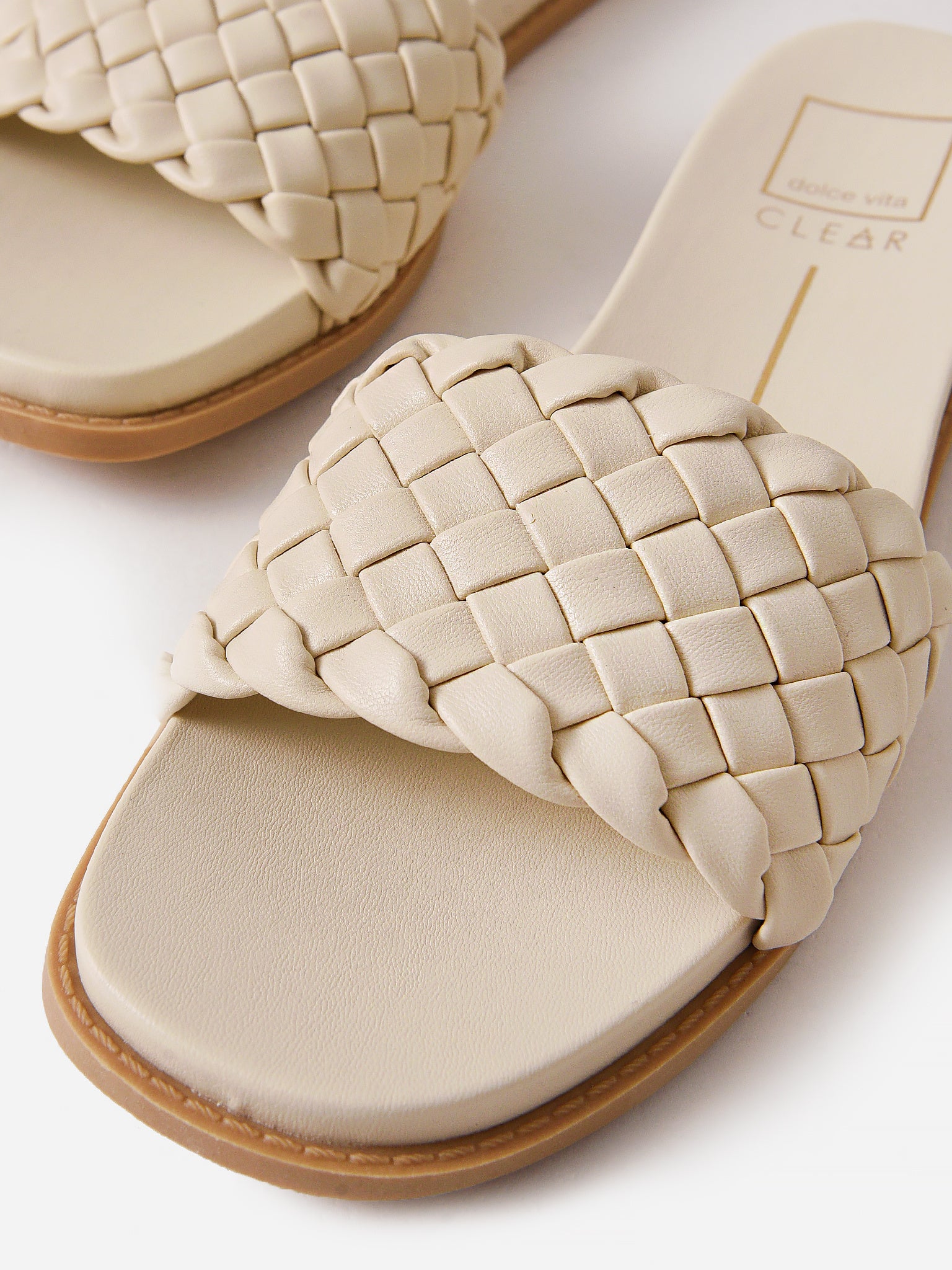 GRAZIExIVORYSTELLA-alt3