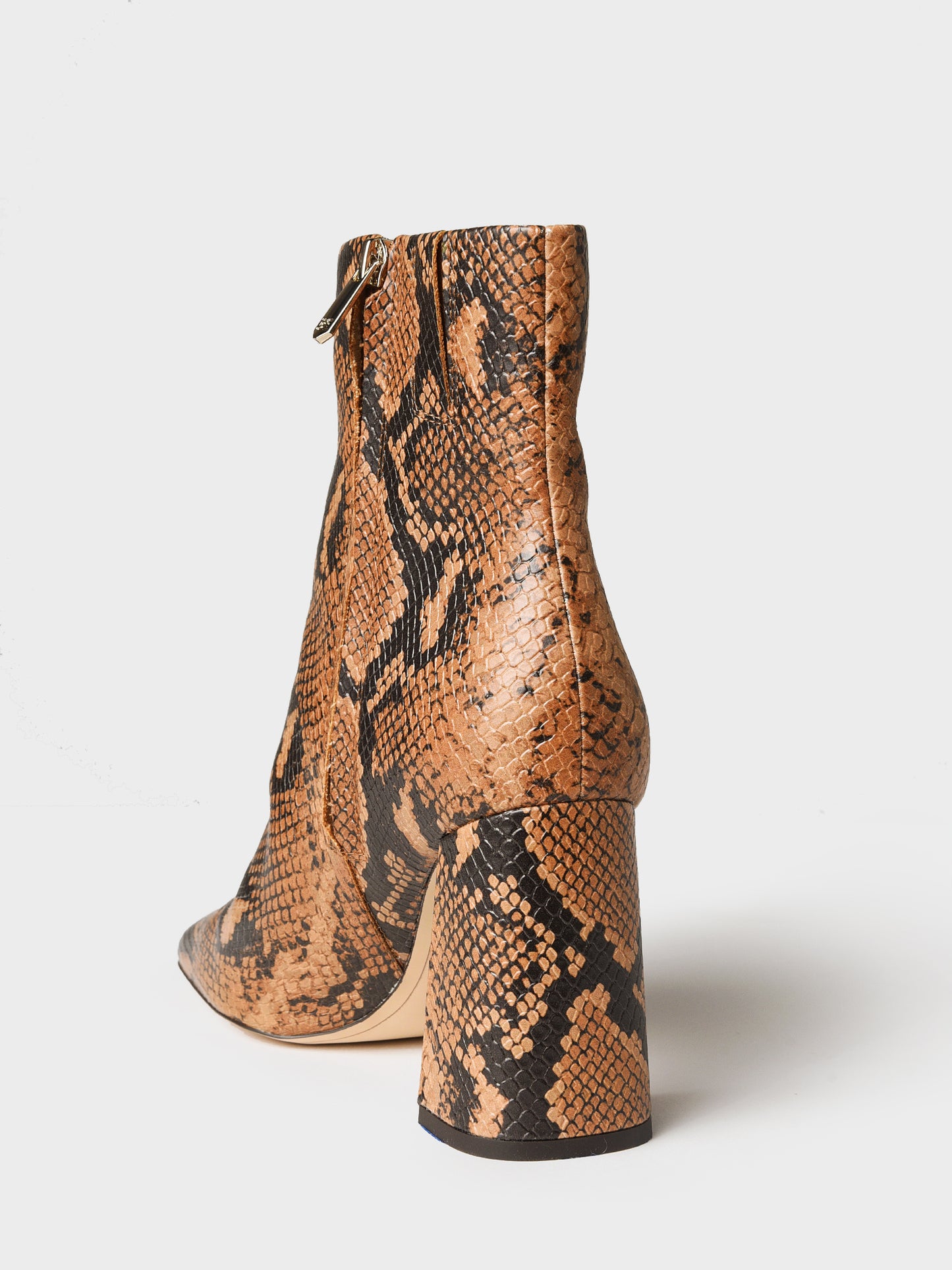 H1116L7902xCARAMELMULTIEXOTICSNAKEPRINT-alt2