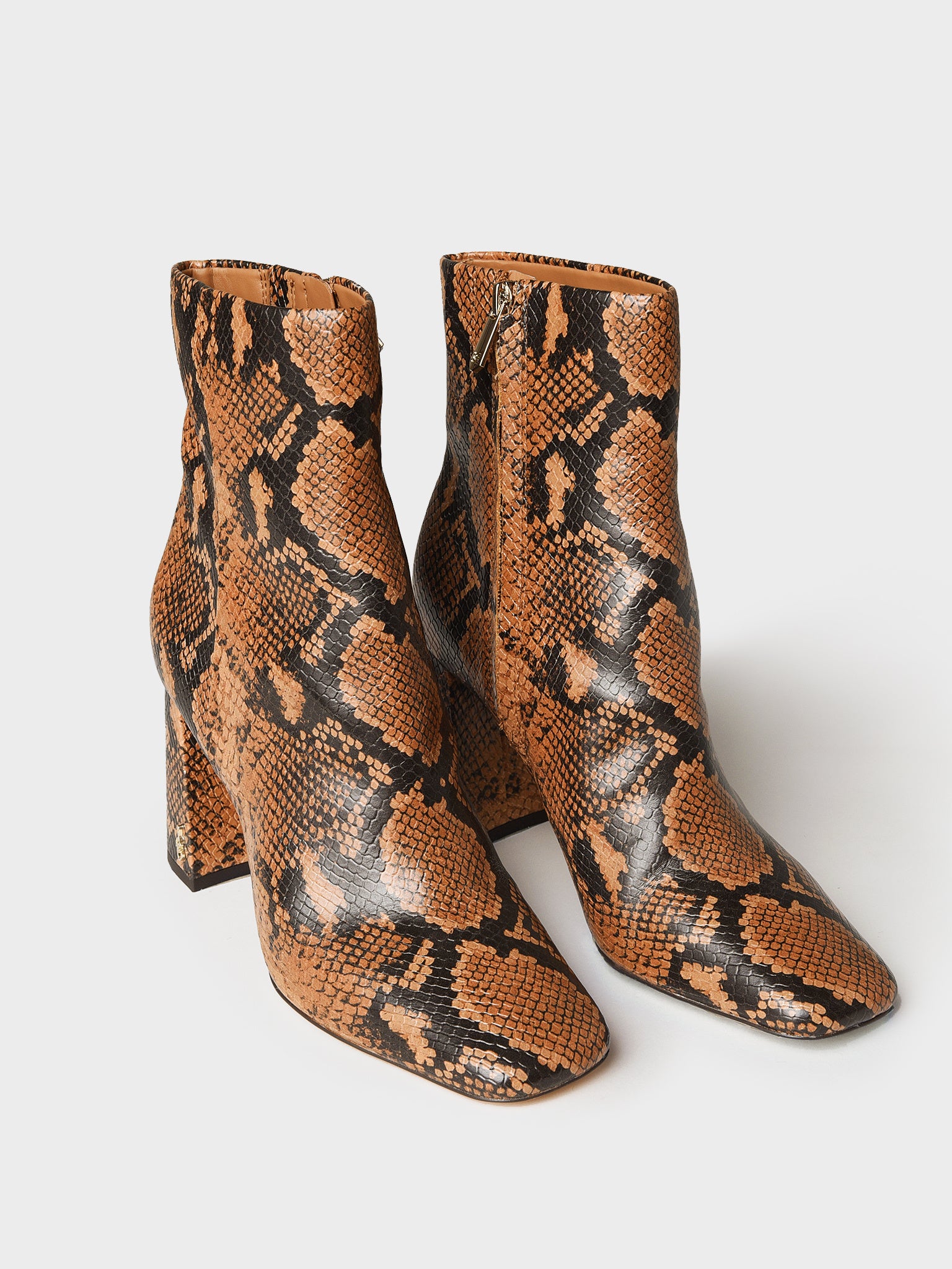 H1116L7902xCARAMELMULTIEXOTICSNAKEPRINT-alt3