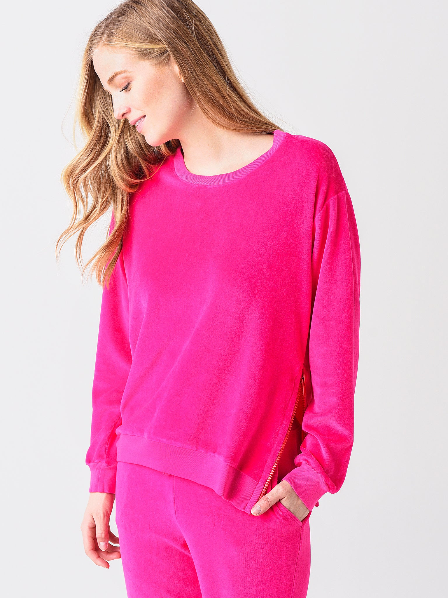 Sundry Women's Side Zip Sweatshirt - Saint Bernard