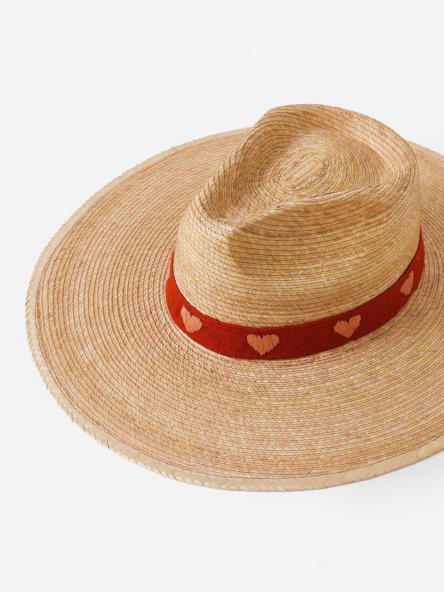 HAT-V-11xHEARTS-alt2