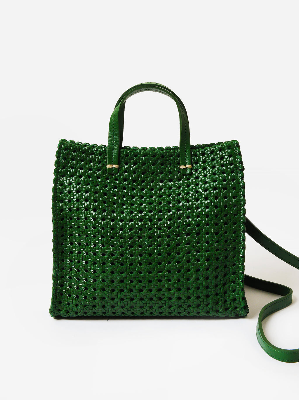 HB-CB-TS-100030xEVERGREENRATTAN-alt2