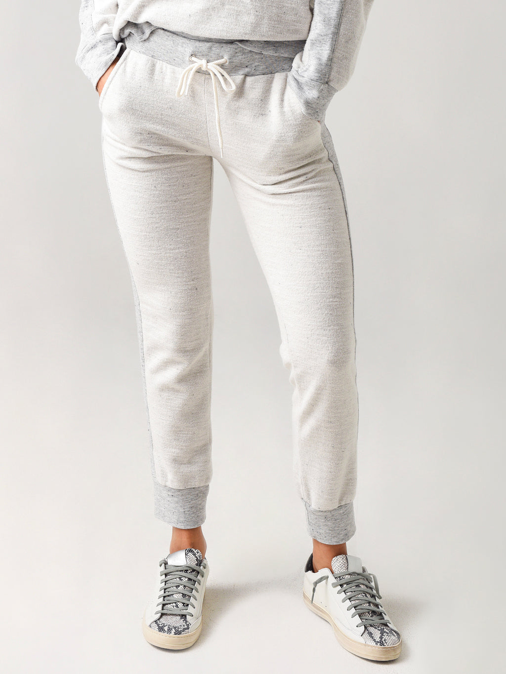Monrow Women's Reversed Sporty Sweatpant With Contrast Rib Stripe - Saint Bernard