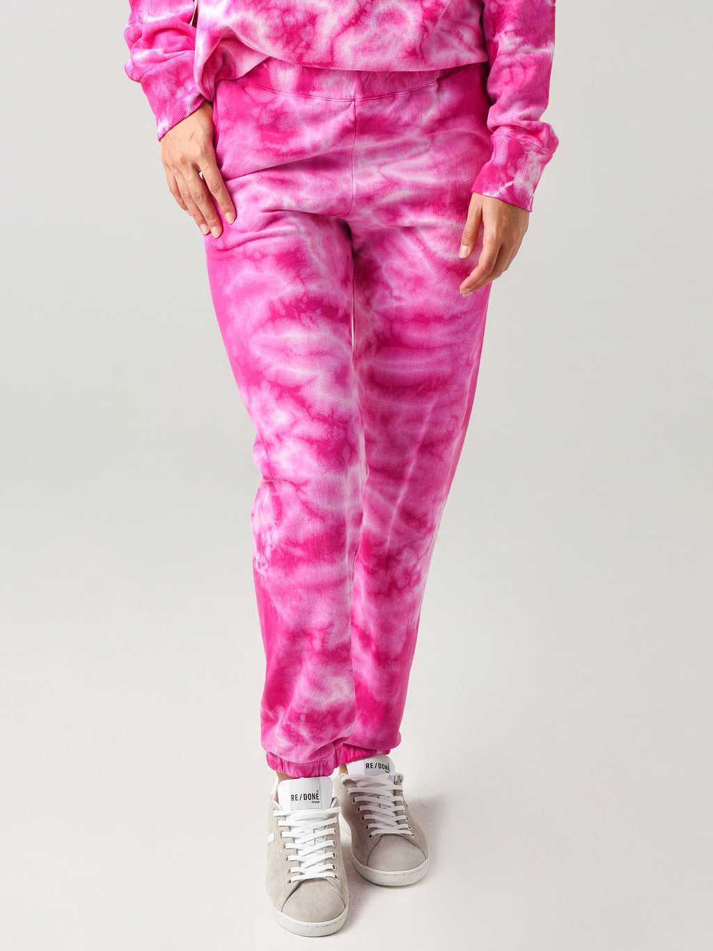 Monrow Women's Crystal Tie-dye Boyfriend Sweatpant - Saint Bernard