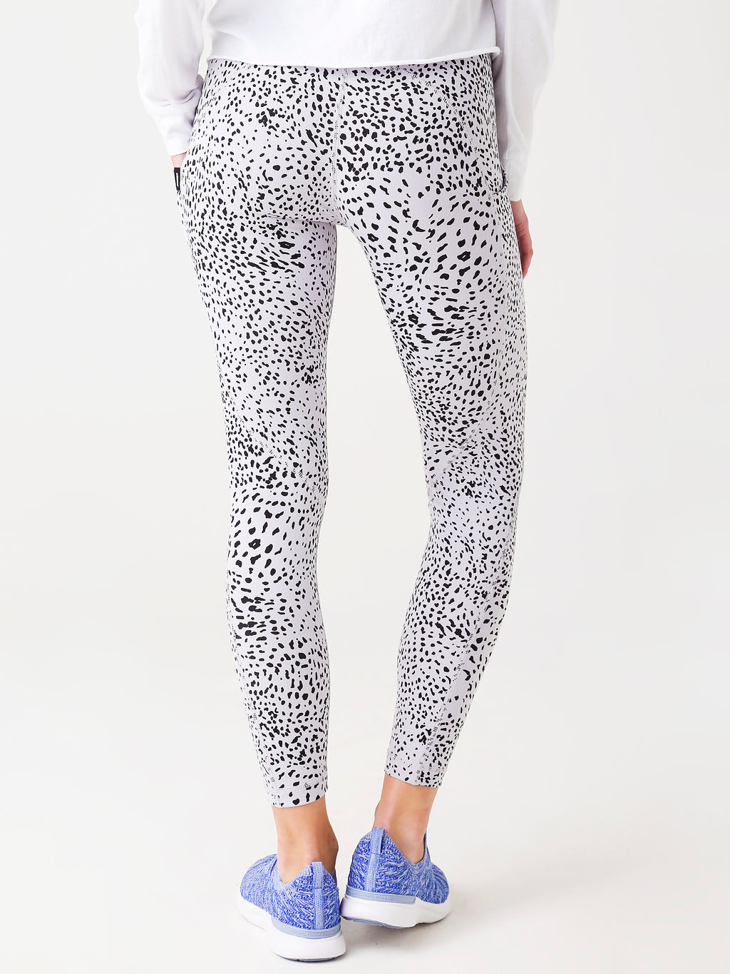 HB0568-1xMISTYLILAC-alt3
