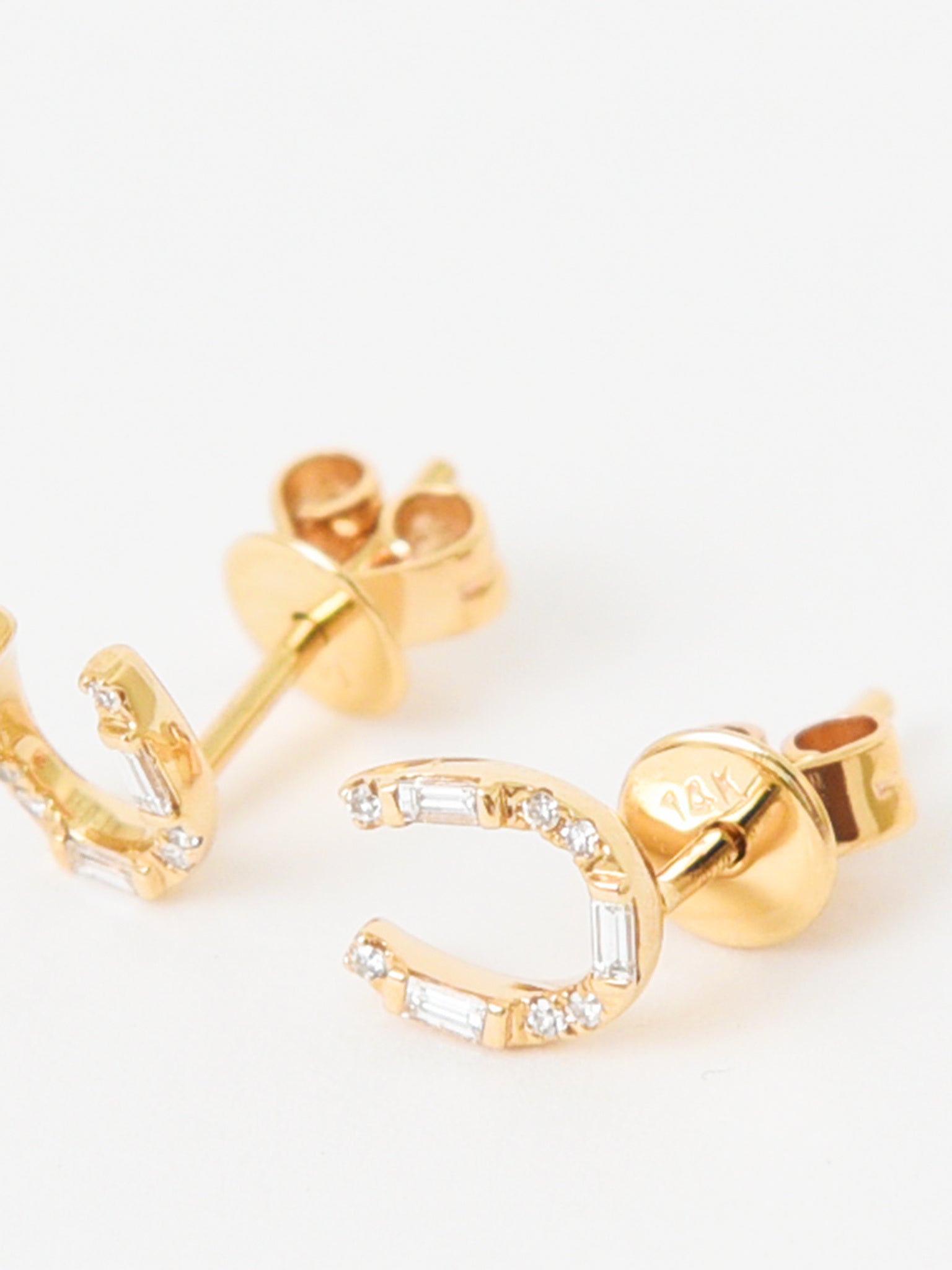 HORSESHOEEARRINGSxYELLOWGOLD-alt1
