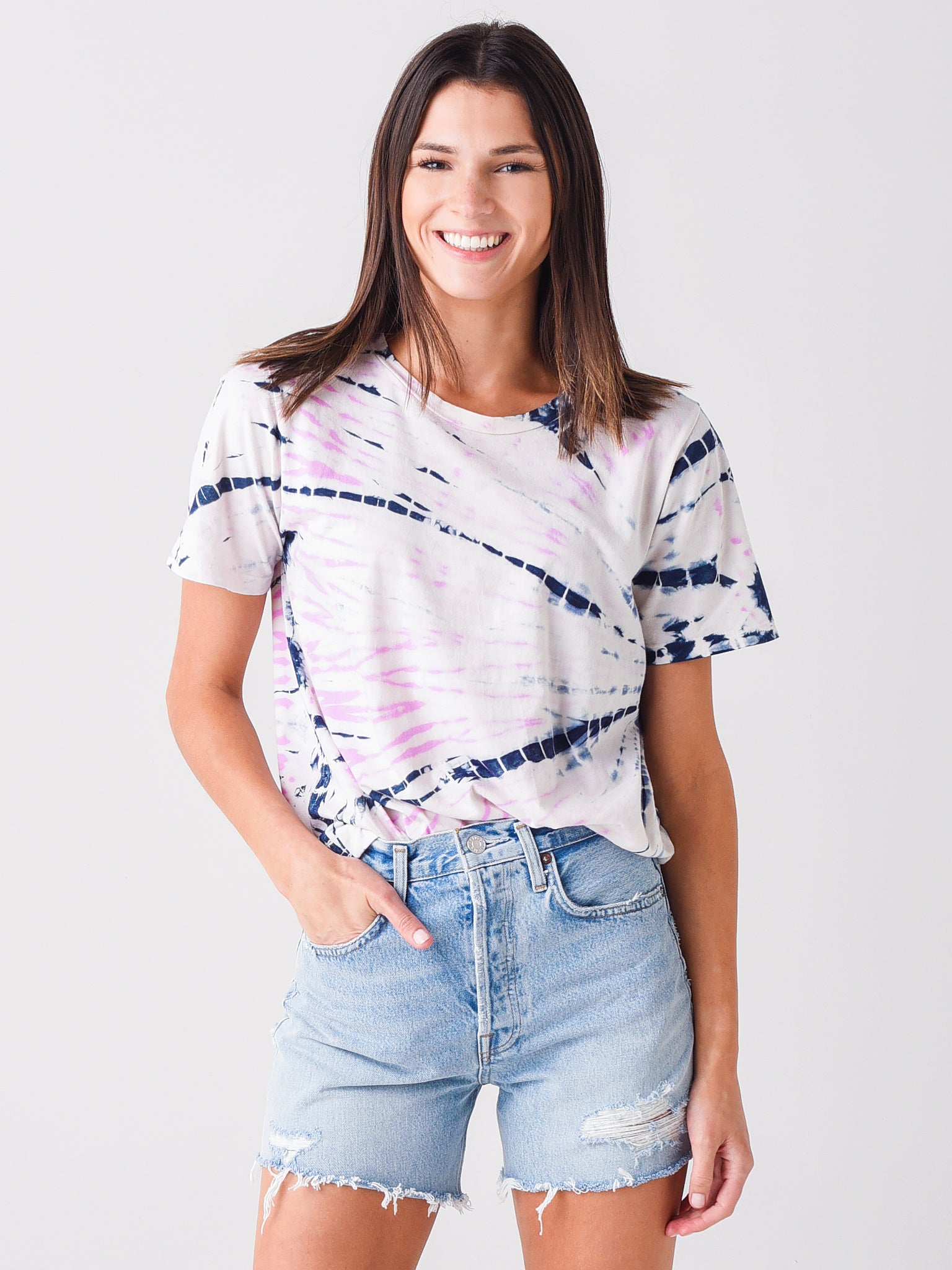 Monrow Women's Bamboo Burst Tie-Dye Oversized Crew Tee - Saint Bernard