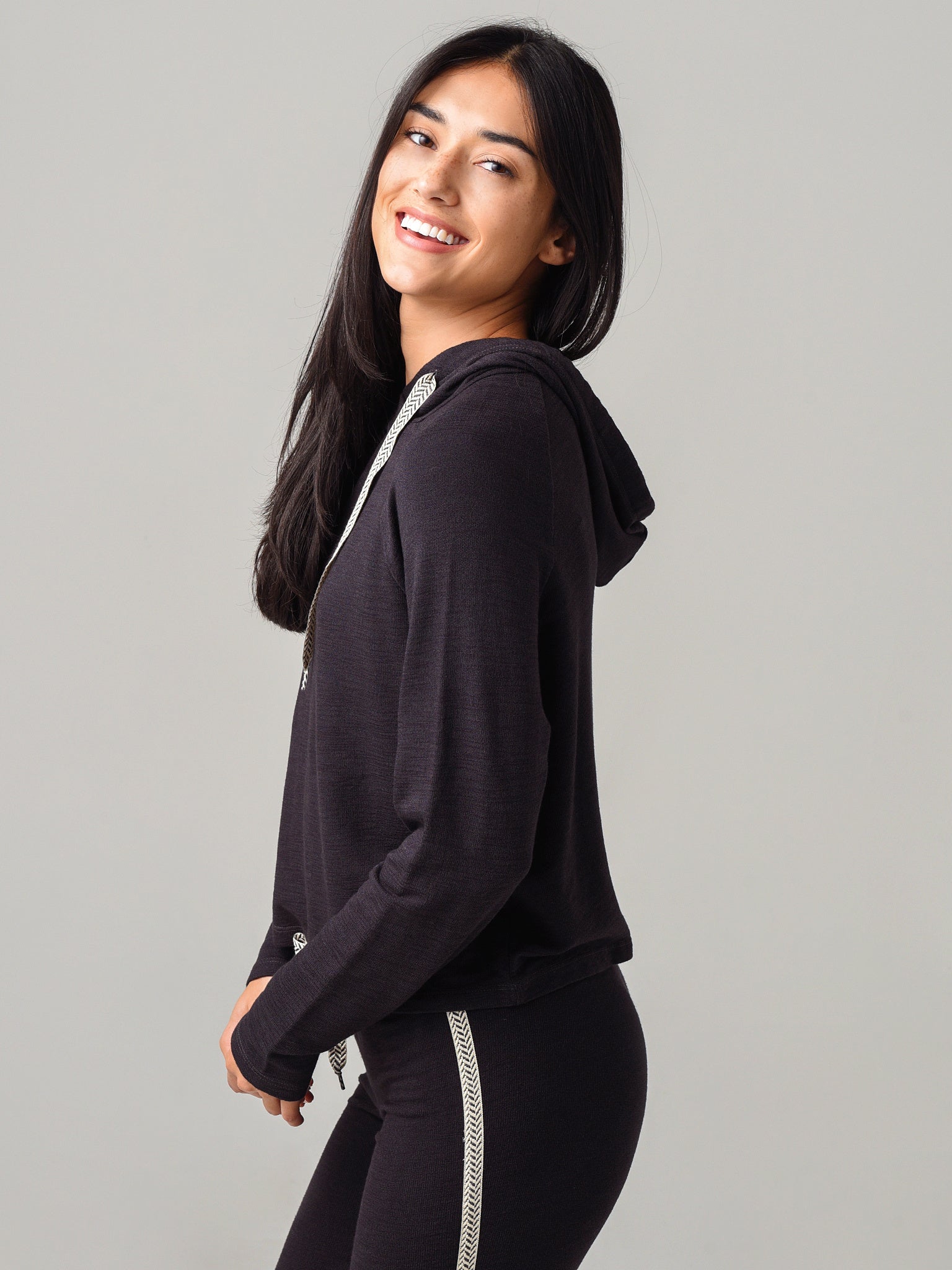 HT0787-2xFADEDBLACK-alt1