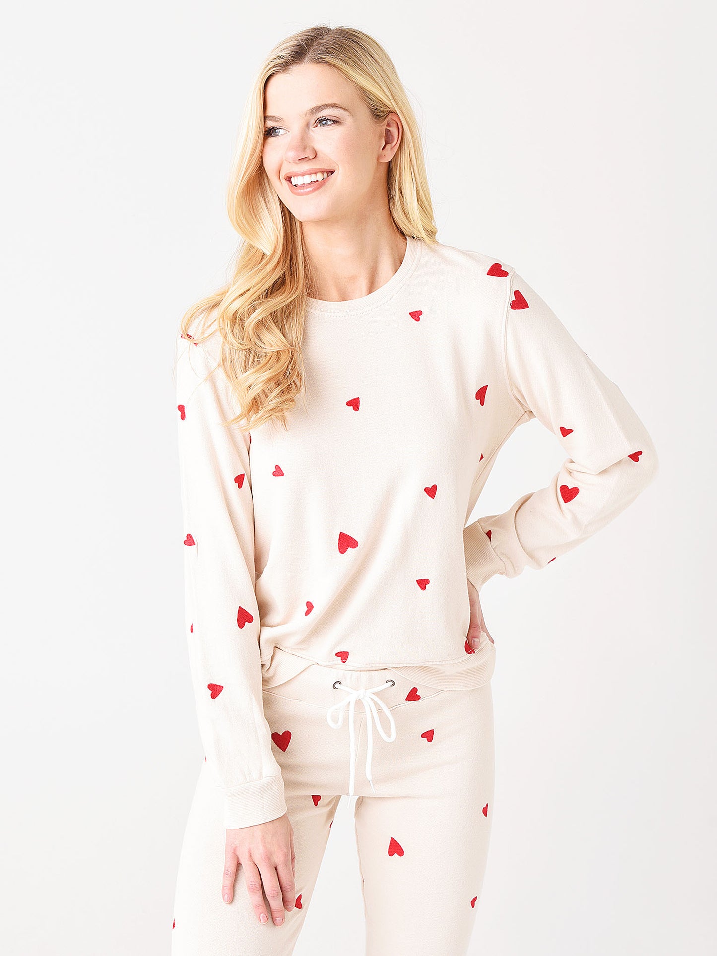 Monrow Women's All-Over Embroidered Heart Boyfriend Sweatshirt - Saint Bernard