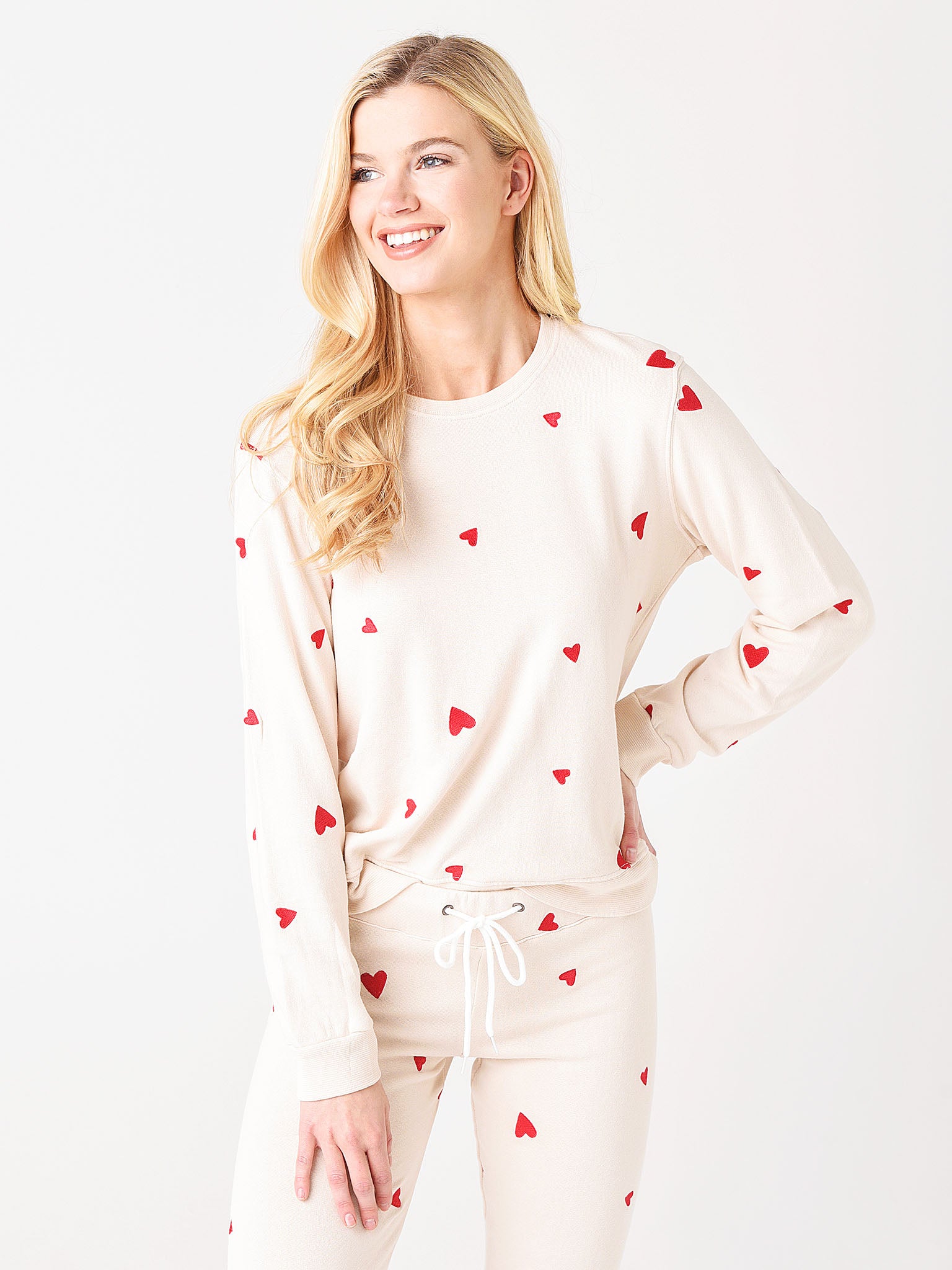 Monrow Women's All-Over Embroidered Heart Boyfriend Sweatshirt - Saint Bernard