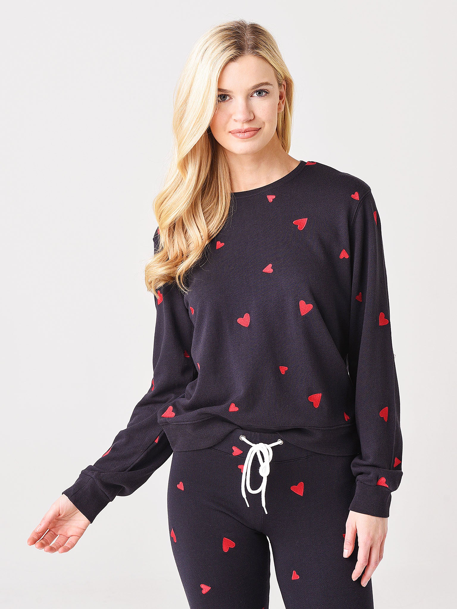 Monrow Women's All-Over Embroidered Heart Boyfriend Sweatshirt - Saint Bernard