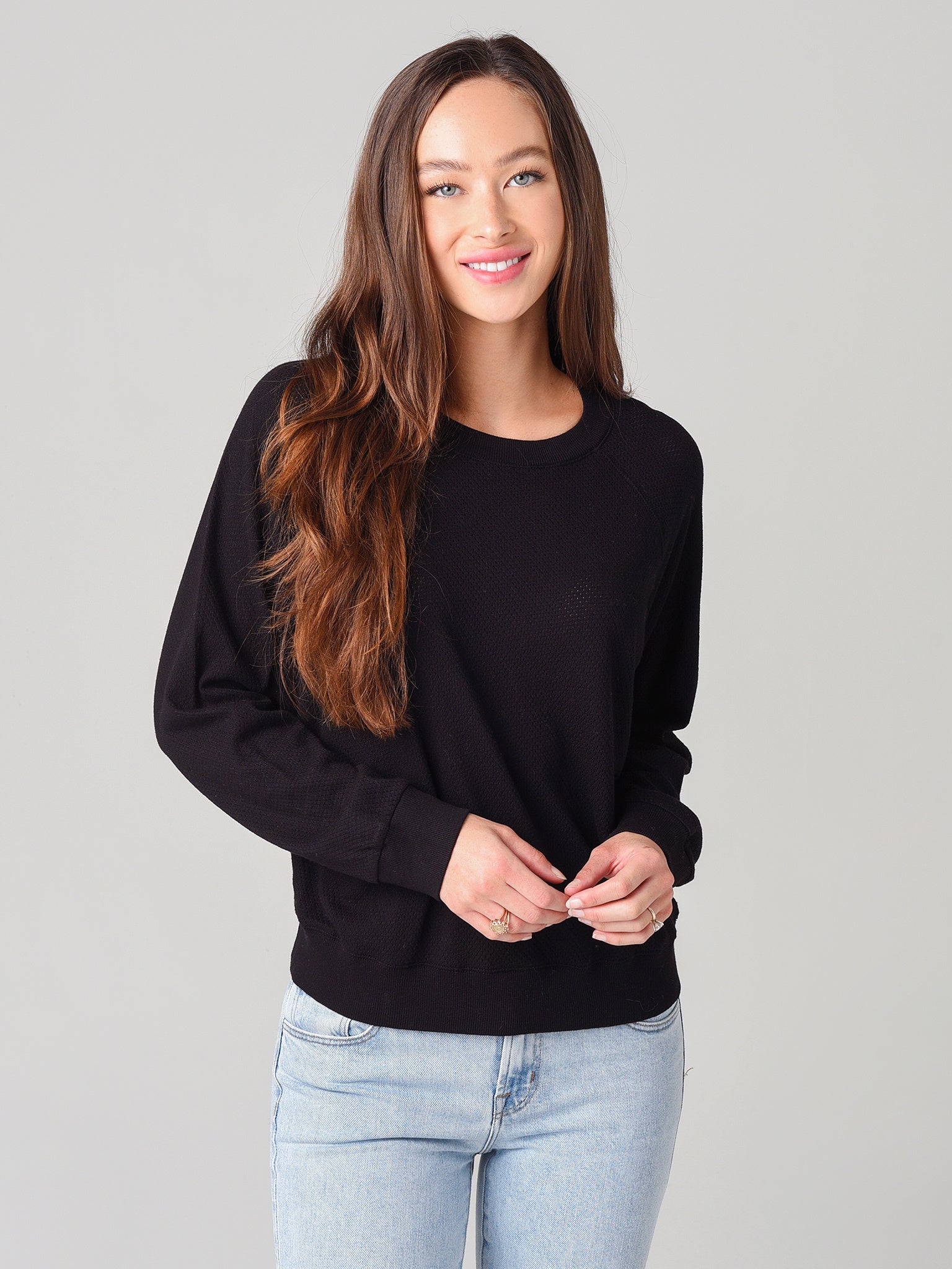 Monrow Women's Mesh Raglan Sweatshirt - Saint Bernard