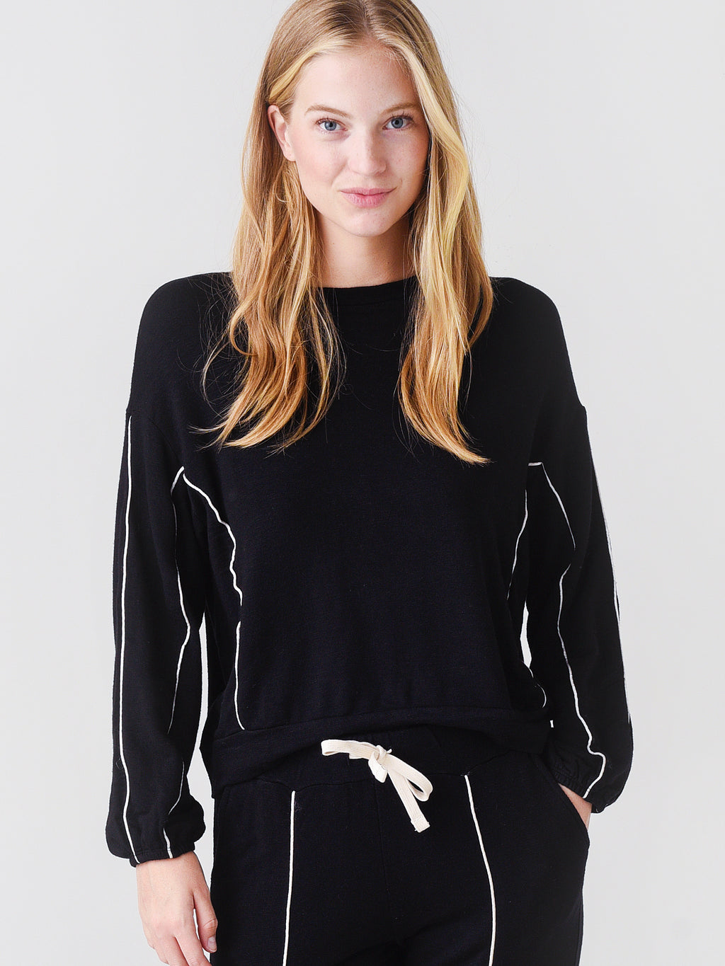 Monrow Women's Sweatshirt With Silky Piping - Saint Bernard