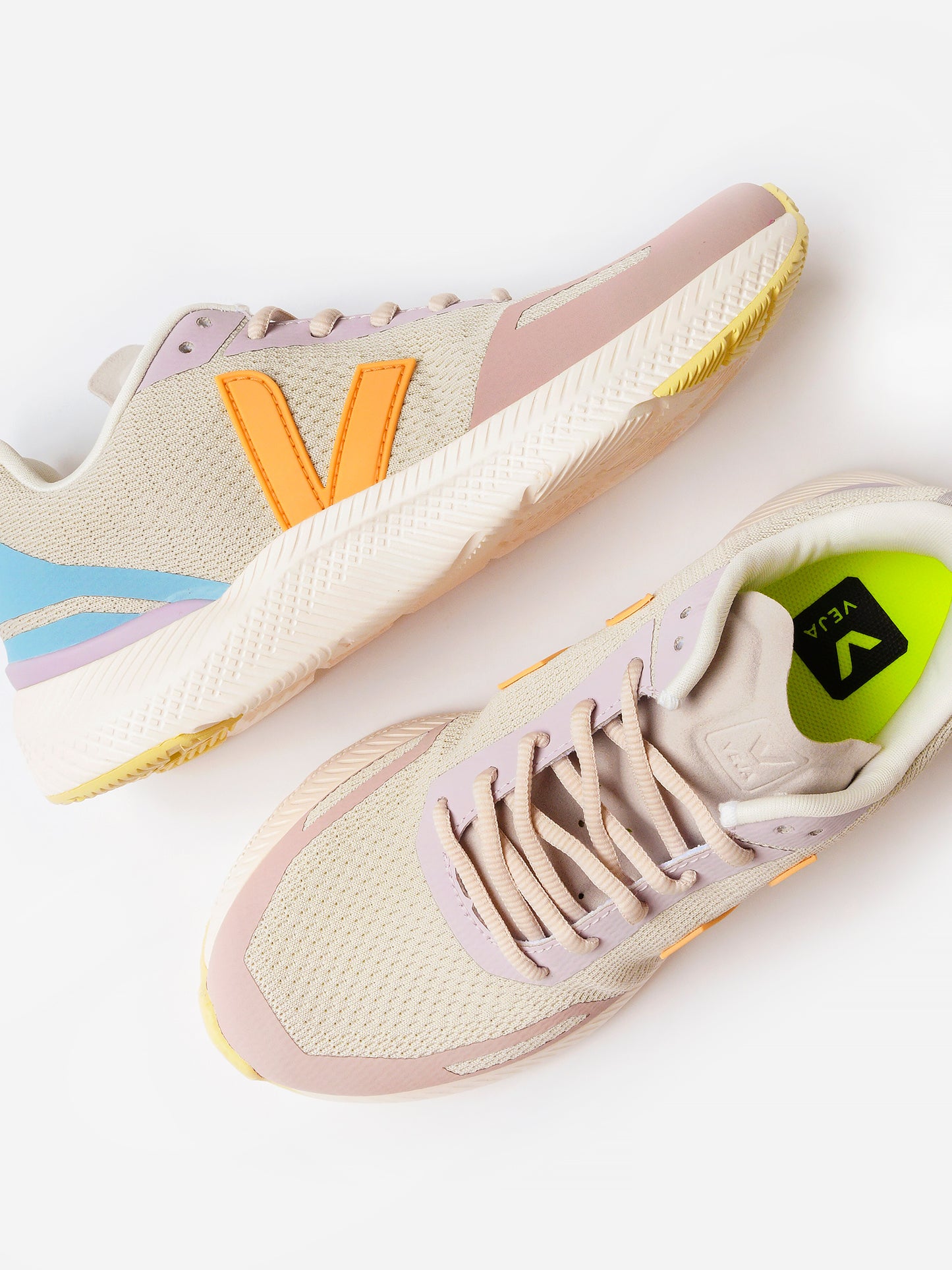 IP1403023xNATURALPEACH-alt4